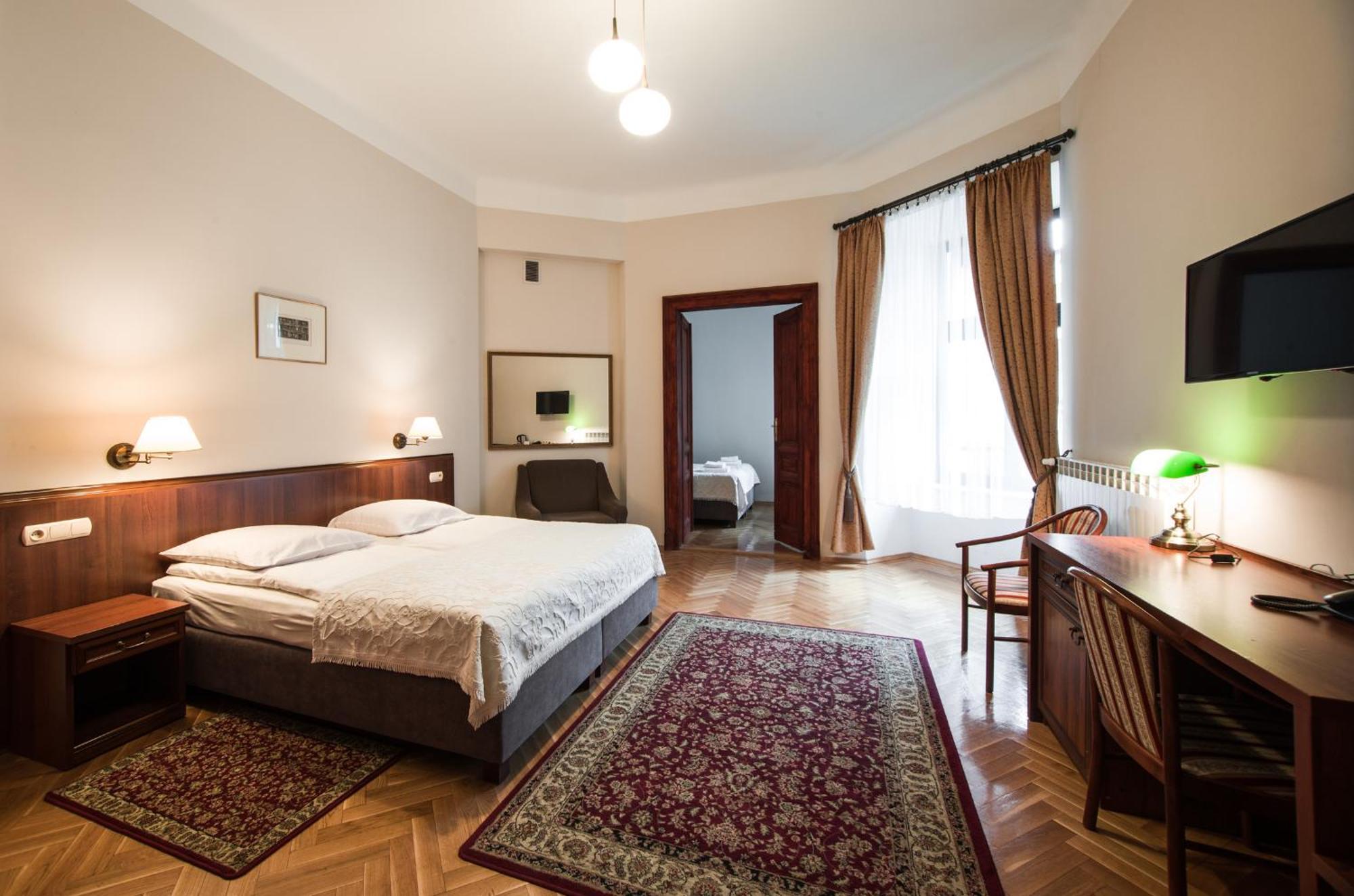 Aparthotel Basztowa Krakow