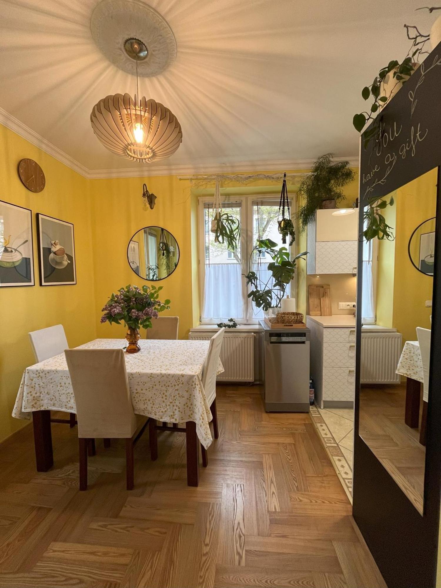 Greenthumb Praska Apartment *