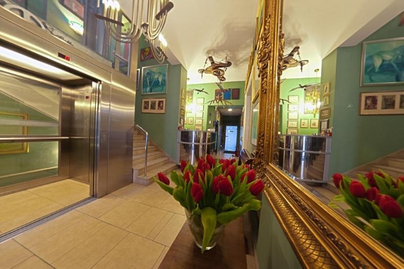 Hotel Alef
