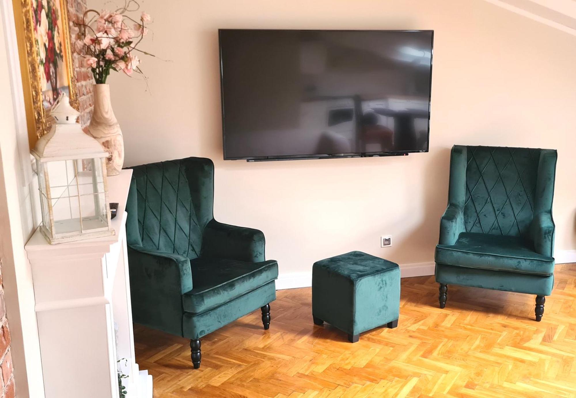 Old Town Apartment