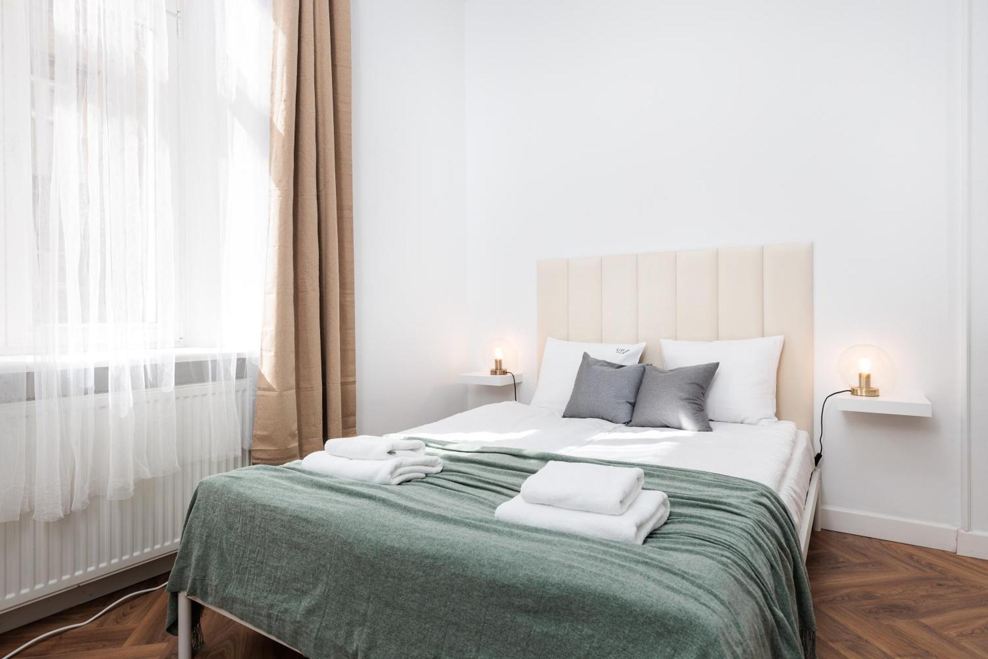 Krupnicza Modern Old Town - By Upstairs Krakow