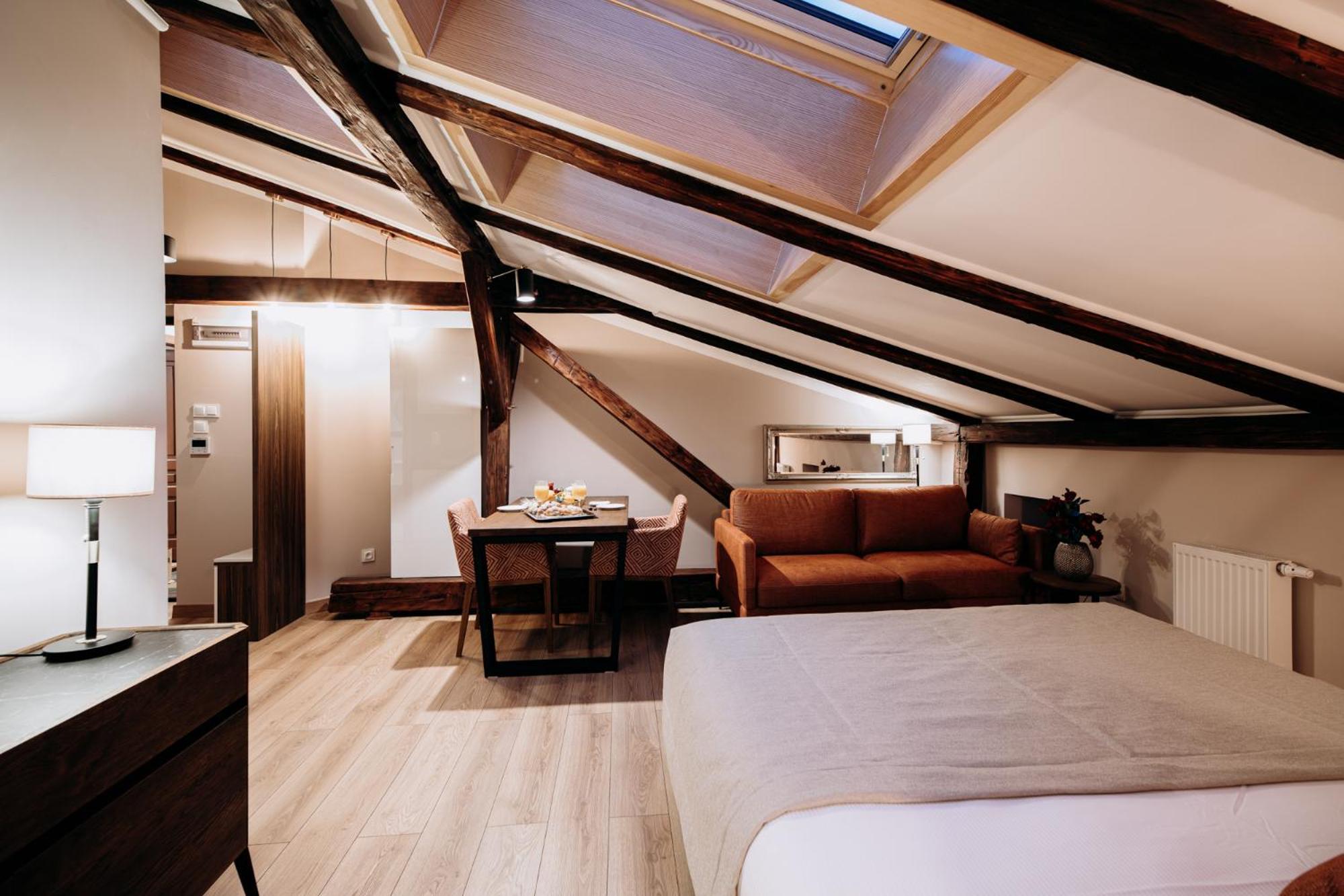 Aparthotel Arianska 16 By Nearto Pl *