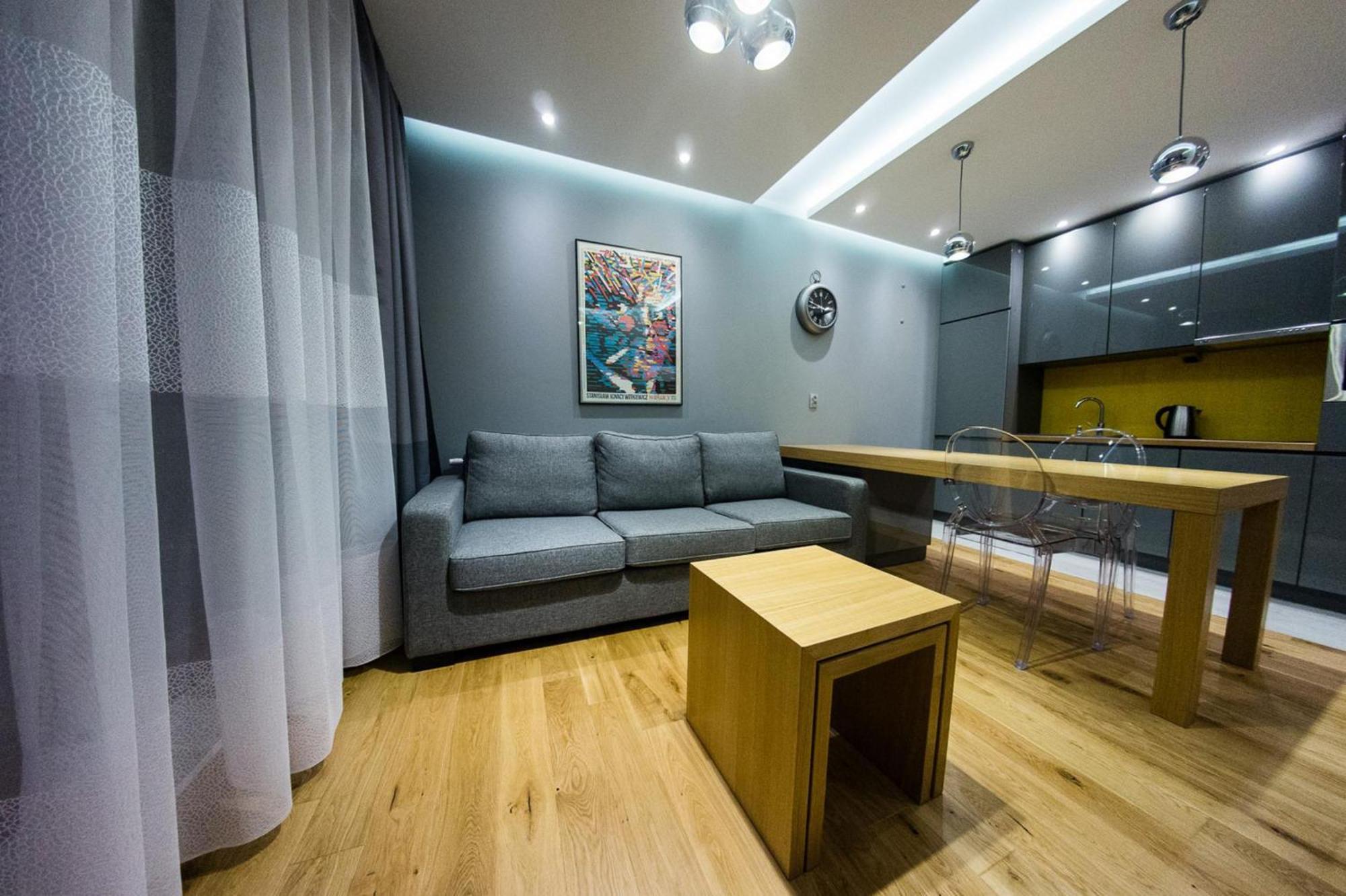 Garden Corner Apartment *