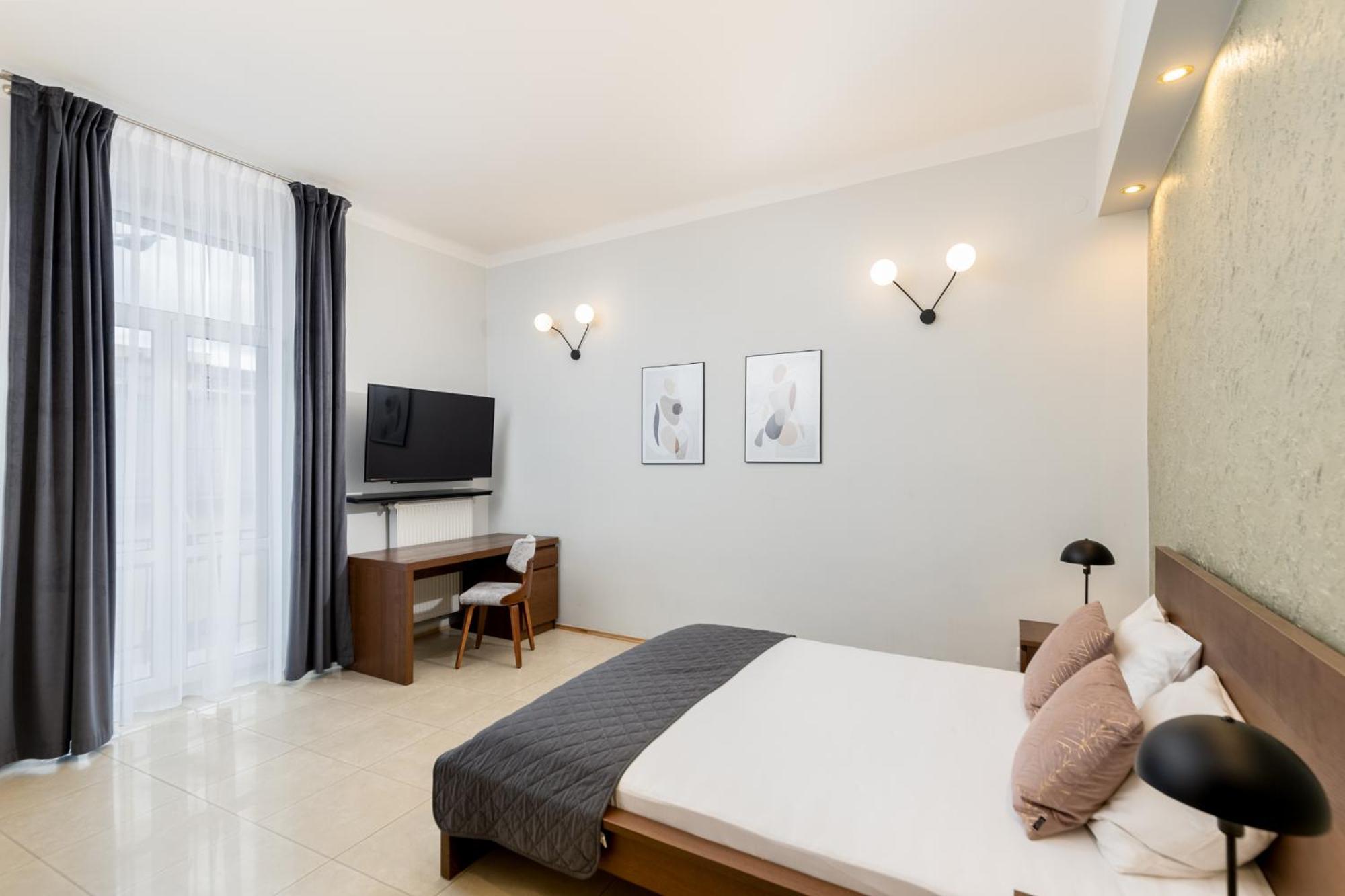 Hotel apartamentowy Wawel - Old Town
