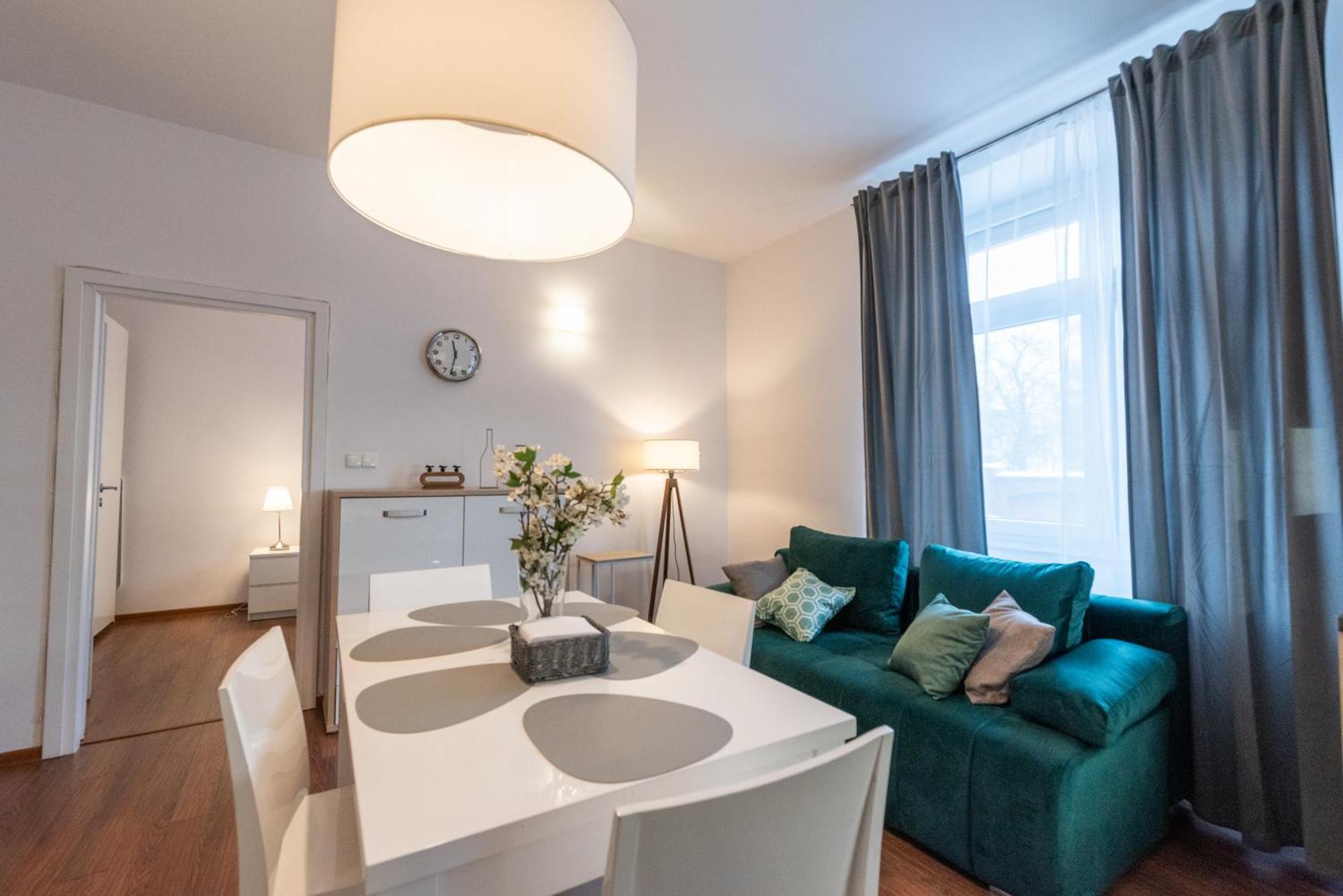 Lights Bosacka Appartement *