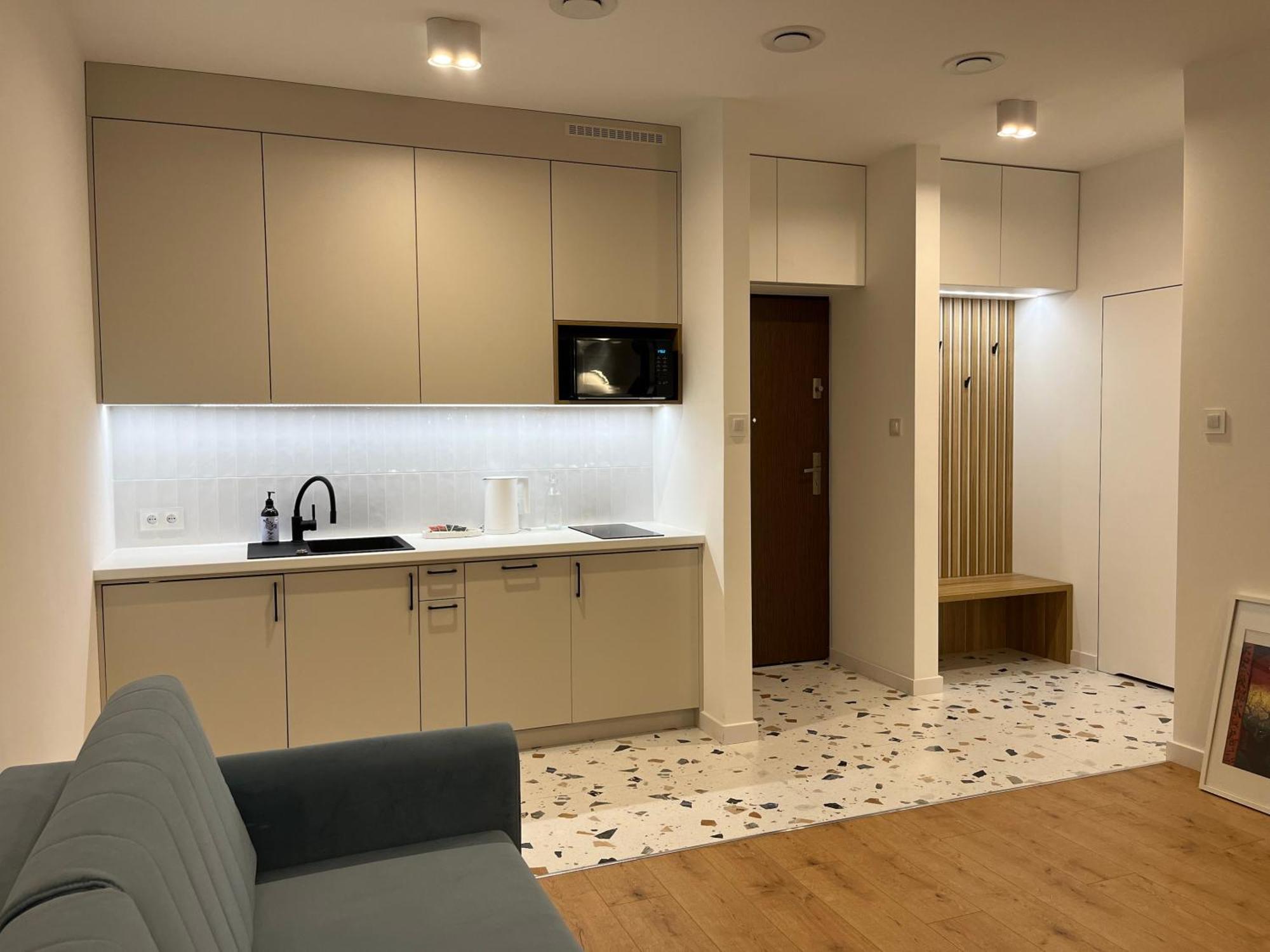Quiet Luxury Hideaway Apartment