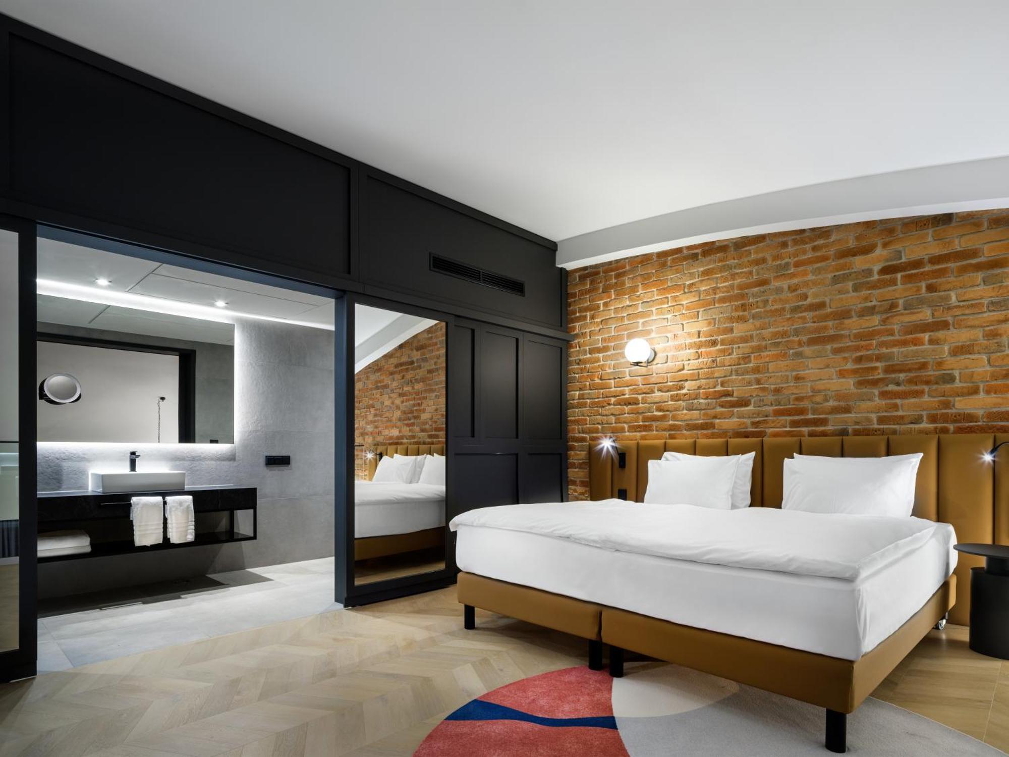 Hotel Mercure Fabryczna 4*