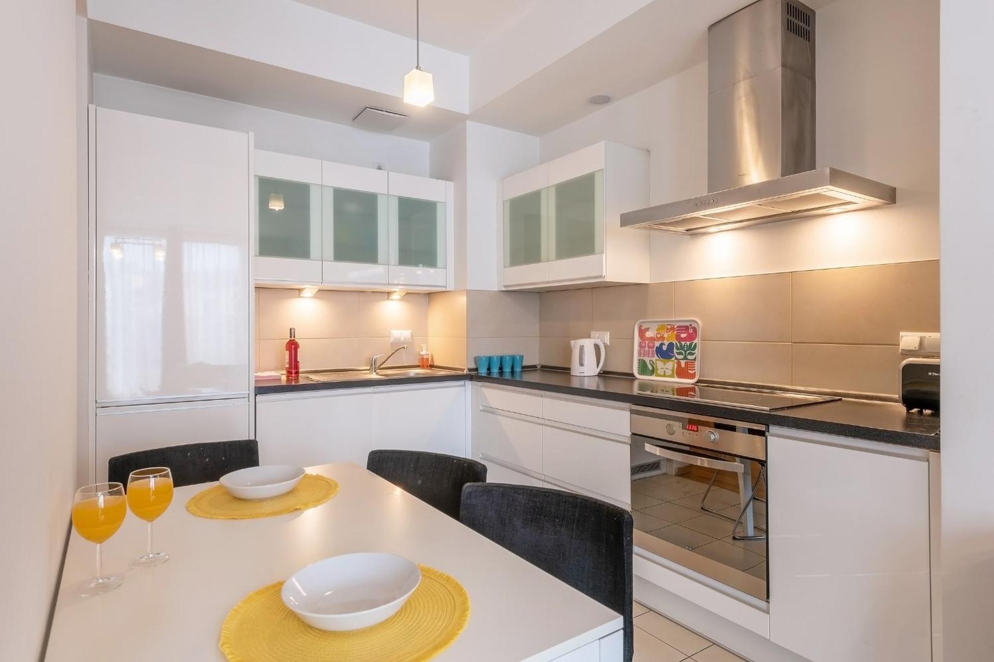 Centre Apartments-old Town Apartment *