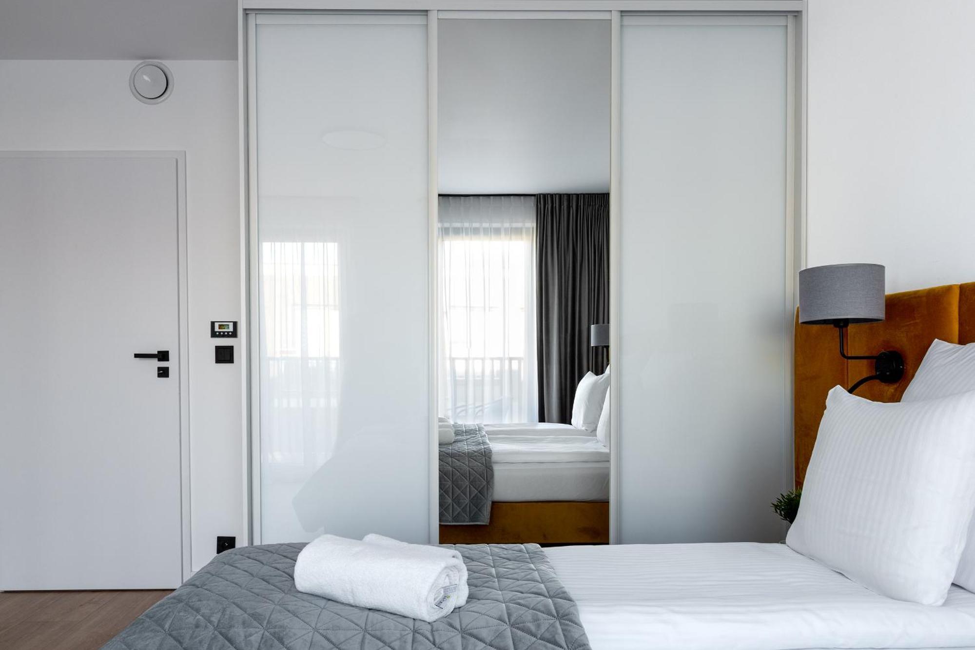 Inpoint G15 Near Old Town & Kazimierz District & Parking Option Hotel apartamentowy Kraków