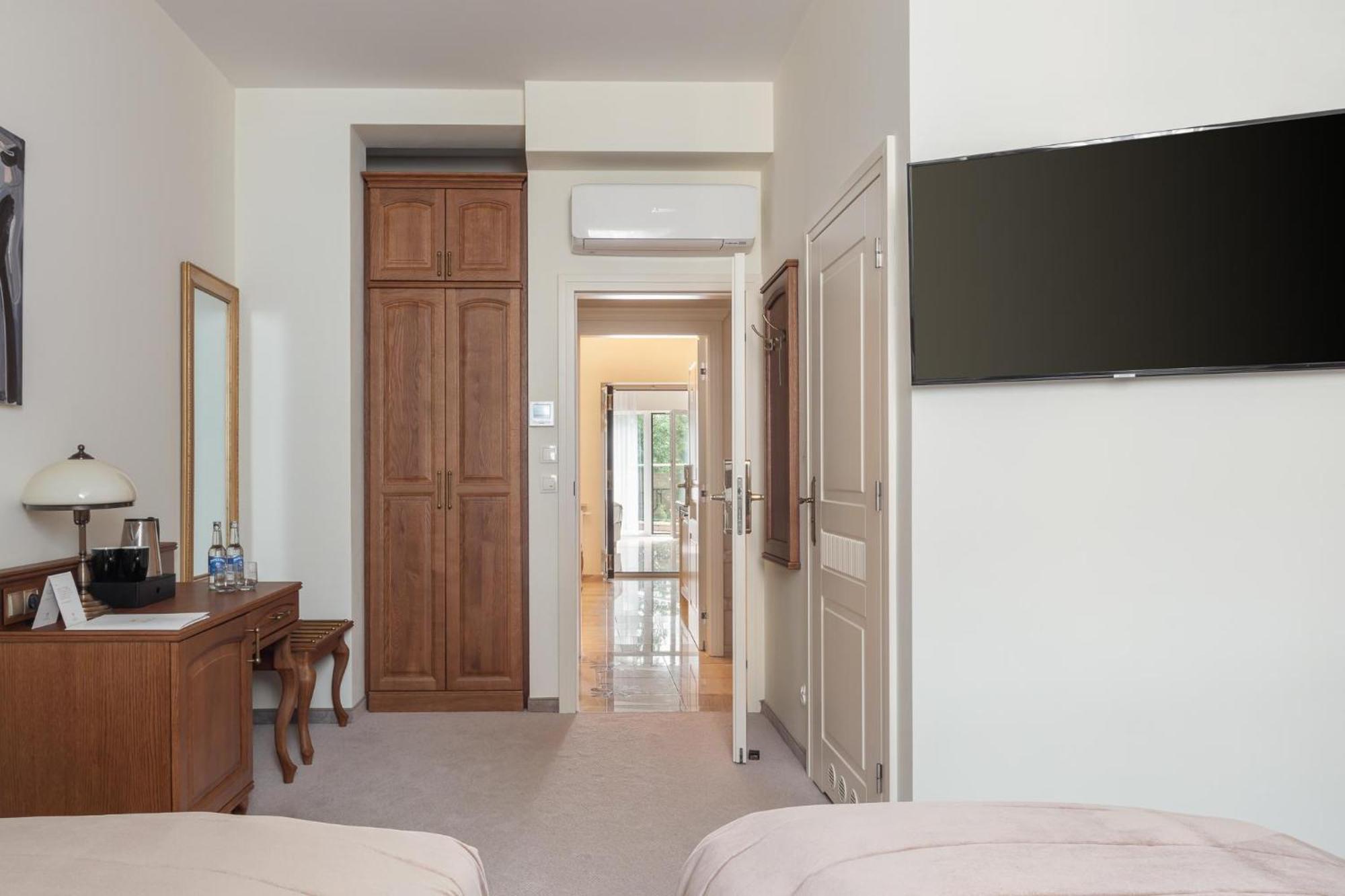 Apartment Pod Baranem *