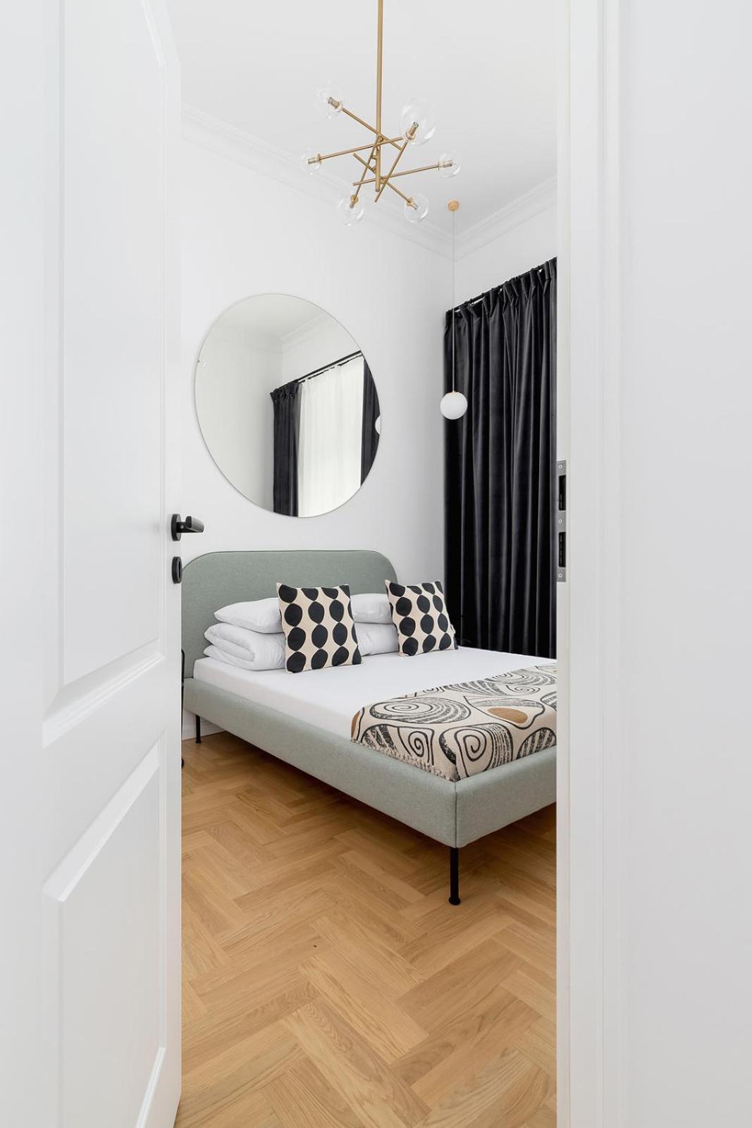Old Town - Modern - 7 Gertrudy Street Apartment Krakow