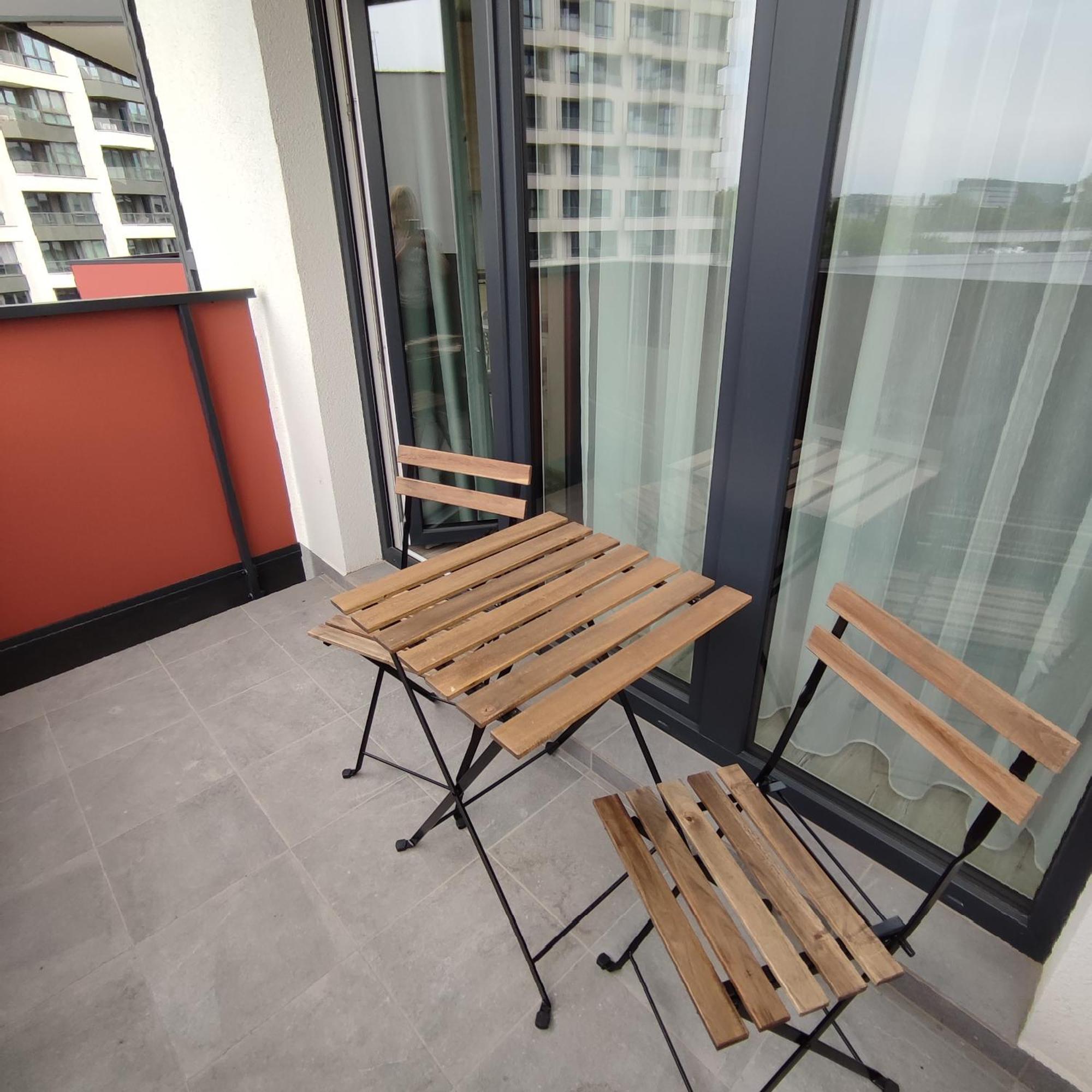 Przy Mogilskiej Z Miejscem Postojowym Apartament