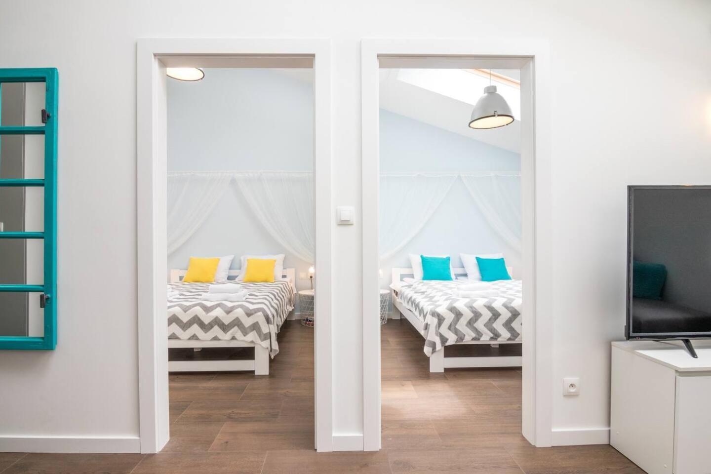 Apartament 2-bedroom - Sarego 16 *