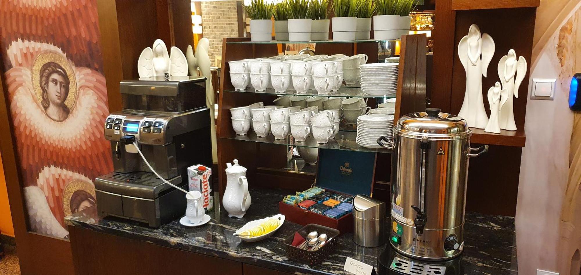 Domus Mater Hotel 3*