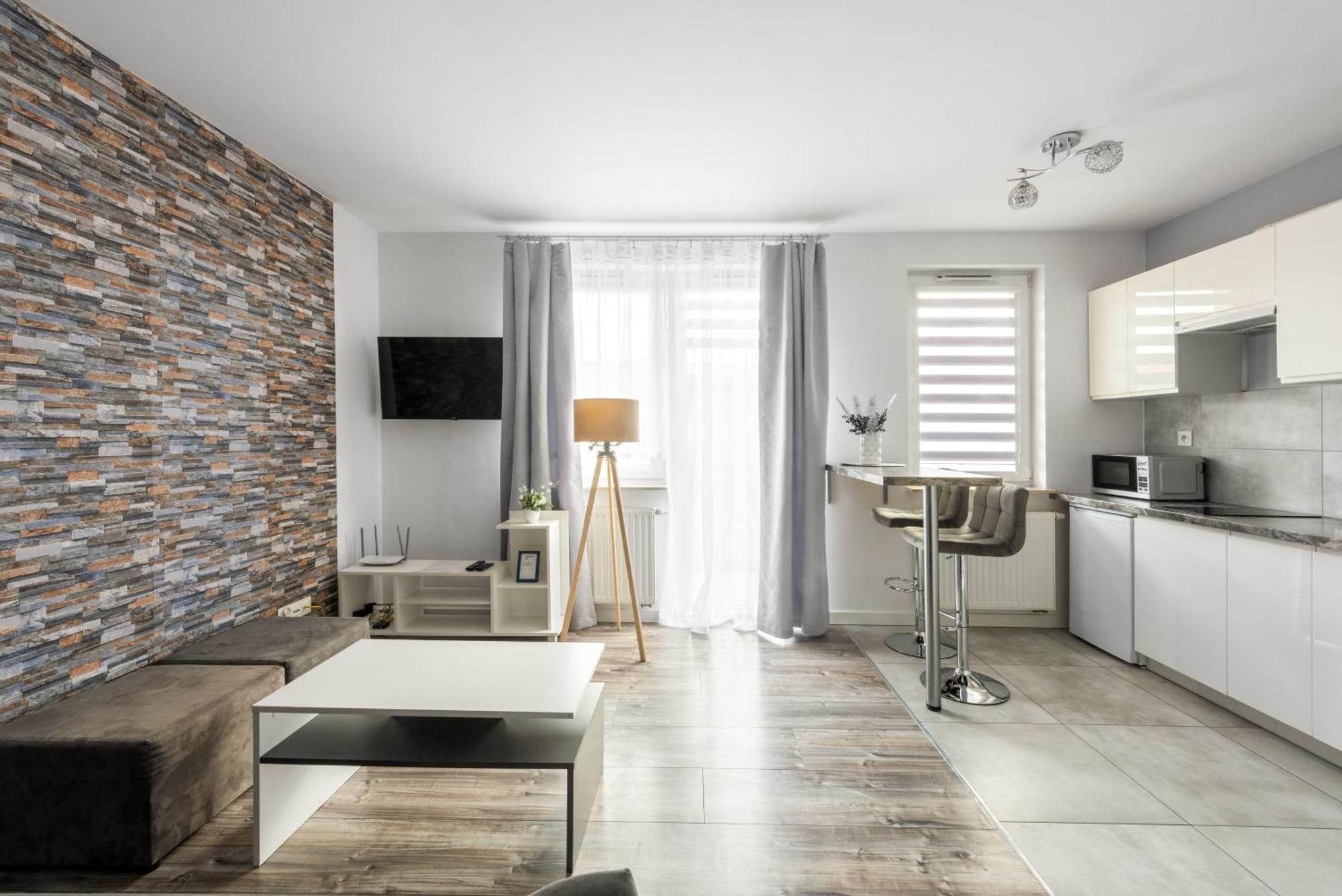 Apartament Daisy, Balcony, 5 Os, Down Town *