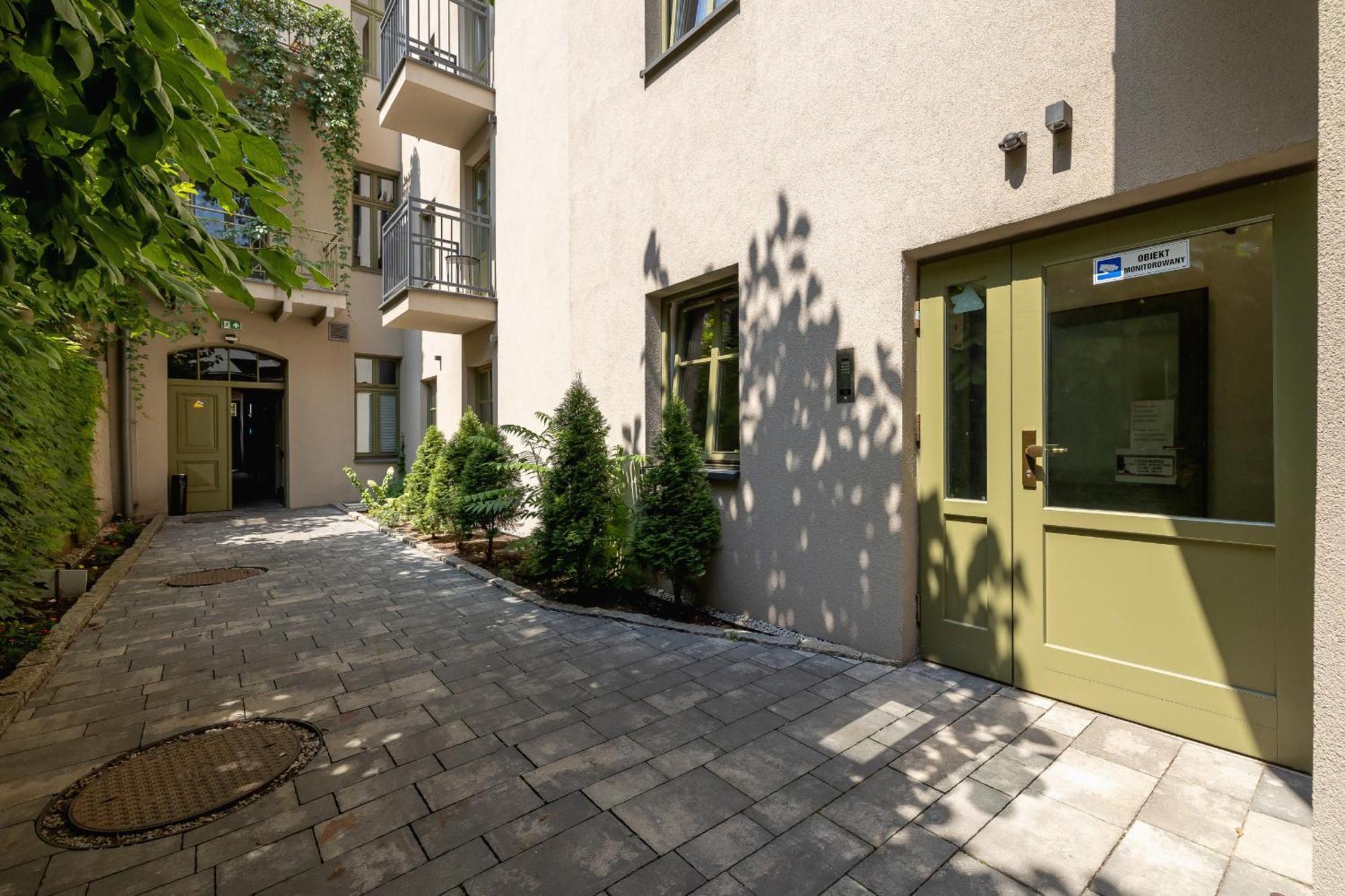 Apartment Dietla Apartament Z Klimatyzacja I Balkonem W Centrum Krakowa By Renters *