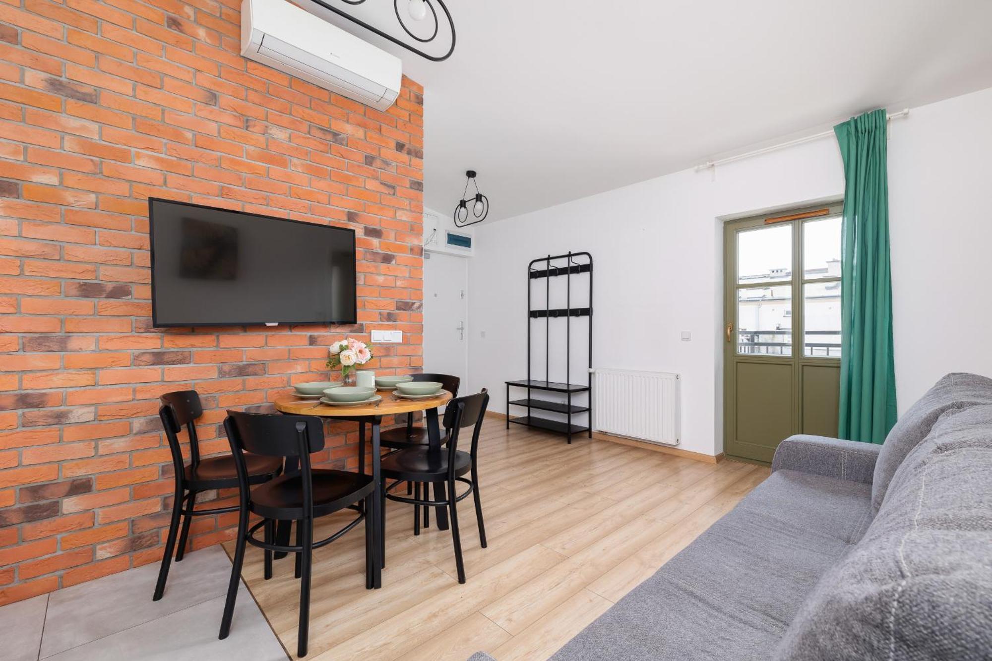 Dietla Apartament Z Klimatyzacja I Balkonem W Centrum Krakowa By Renters