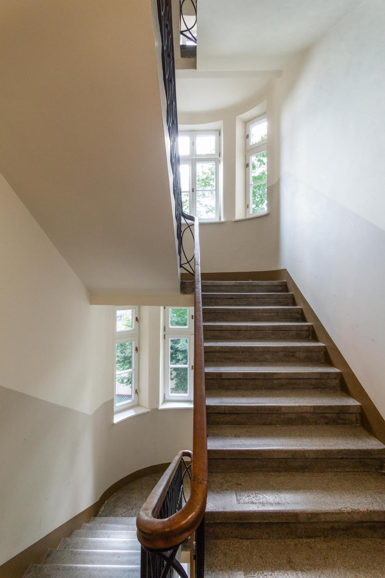 Vintage Charm,3 Bedrooms,old Town Apartment *