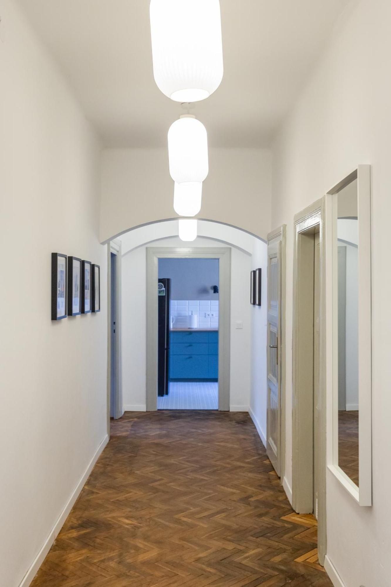 Apartment Vintage Charm,3 Bedrooms,old Town Krakau