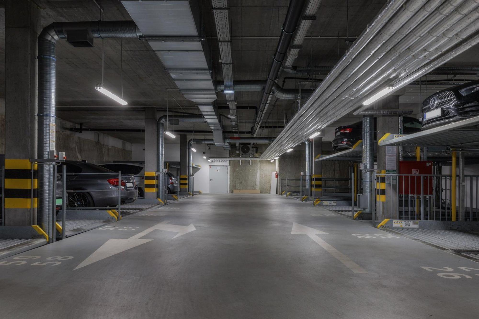 Dabie With Parking Max 2000 Kg Apartment Krakau
