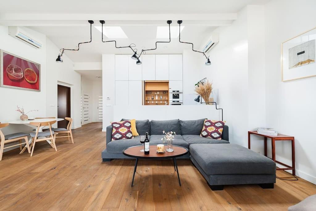 Apartment Penthouse - Heart Of Cracow - Balcony - Ac