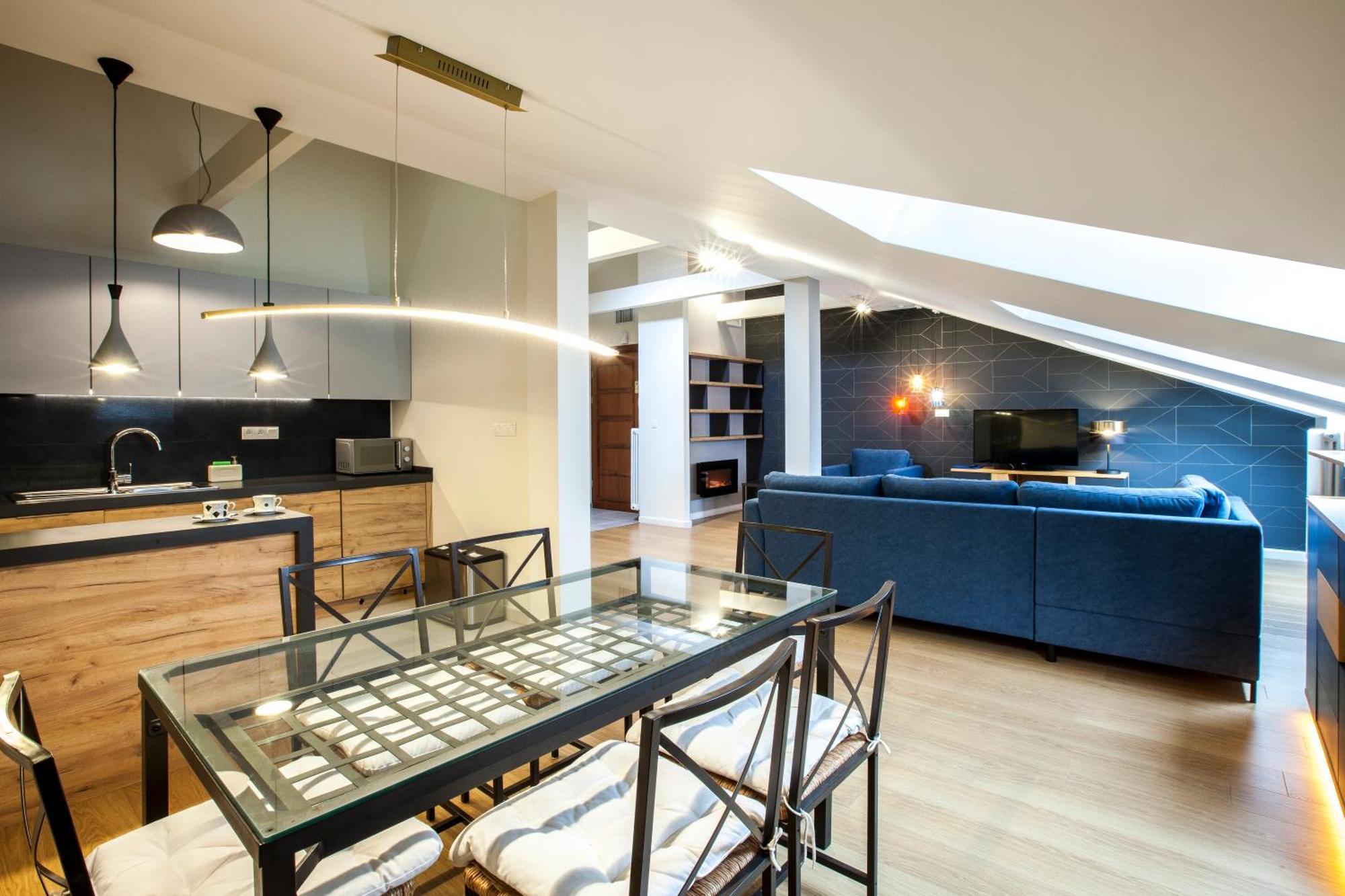 Aparthotel Portal House *