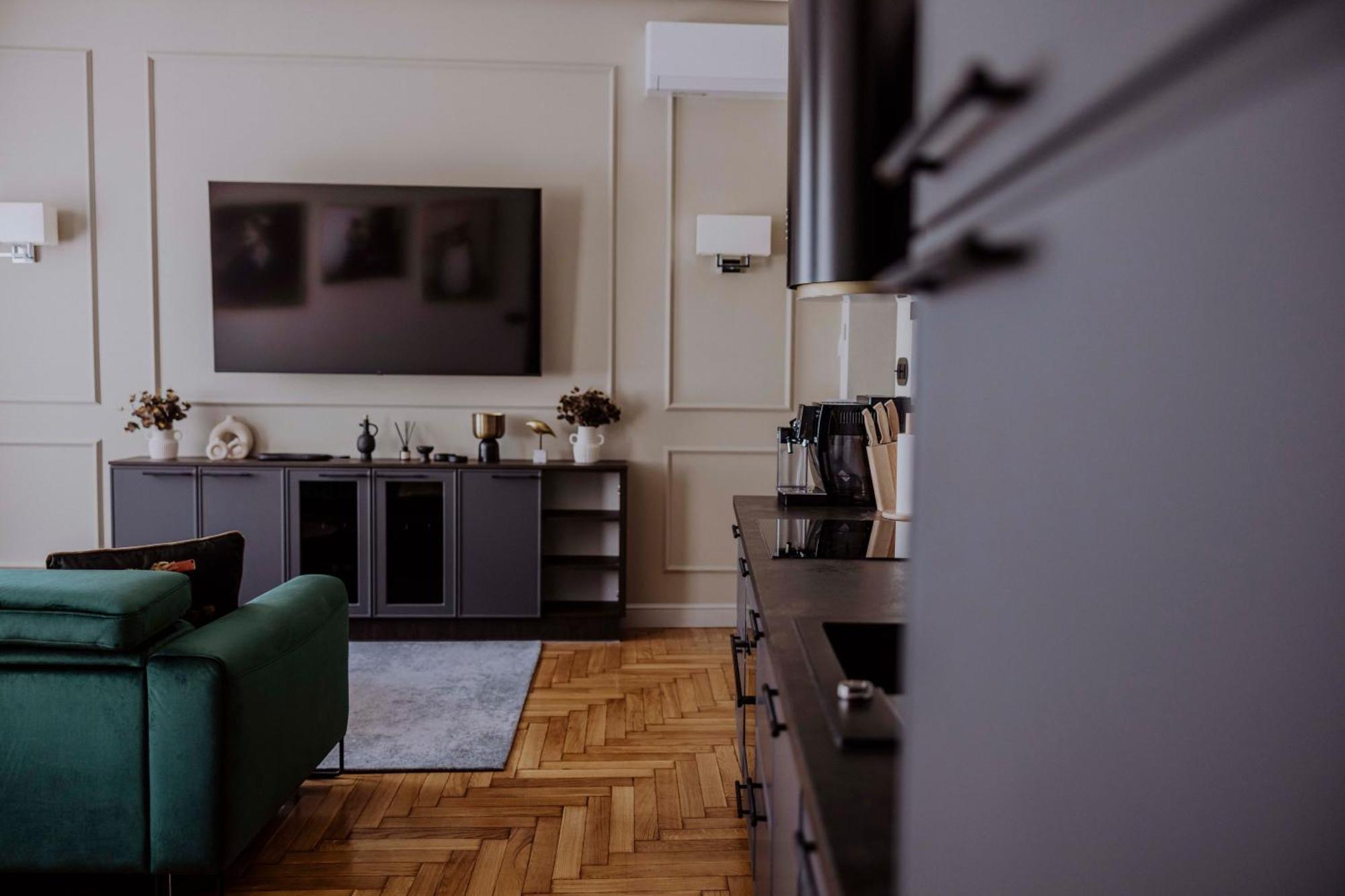 Crown Pearl - Wonderful Apartment, 110scm, 4