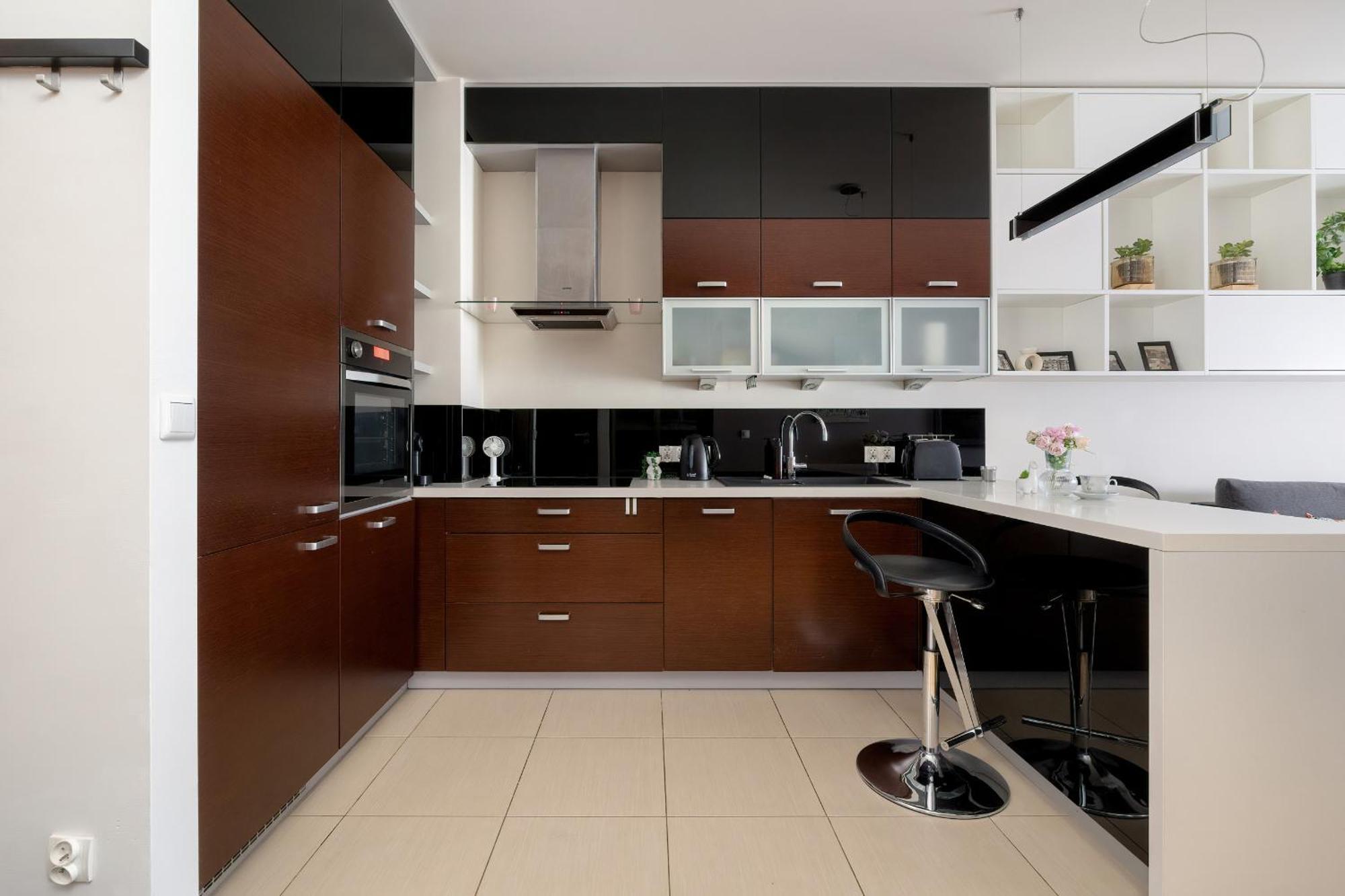 Przytulny Apartament Z Parkingiem I Biurkiem Przy Kazimierzu W Krakowie By Renters *