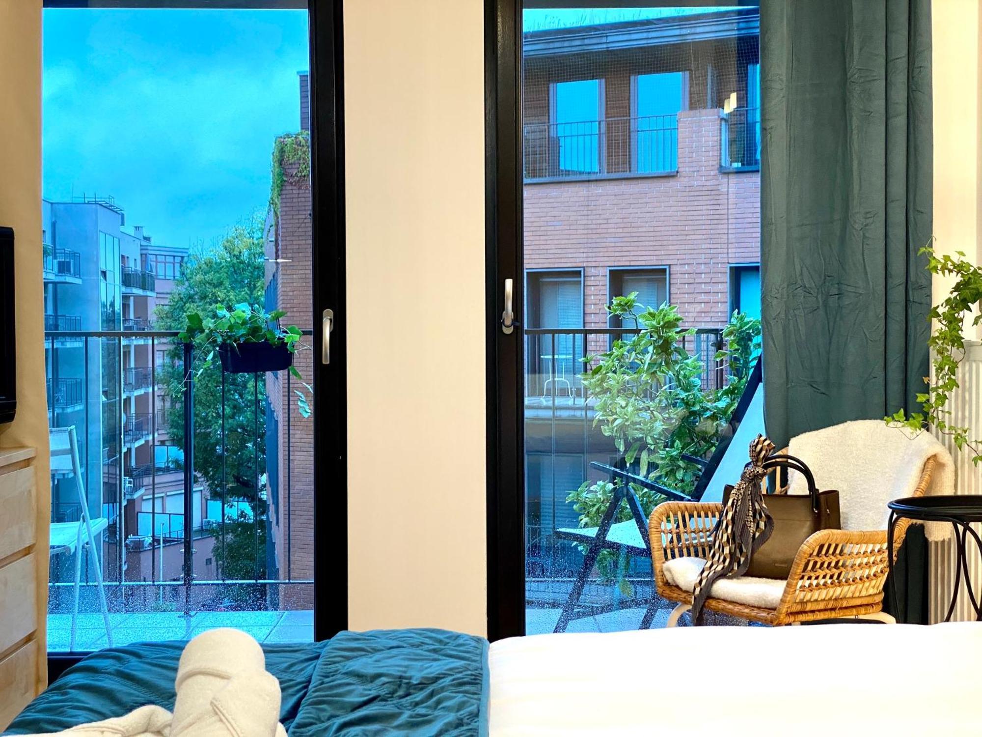Angel Mint - Free Parking - Balcony Apartment Krakow