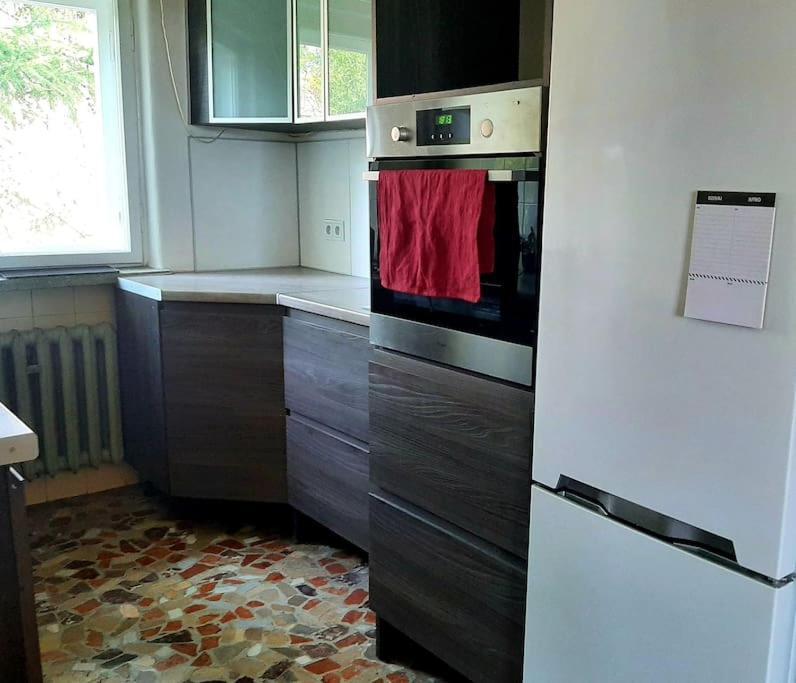 Family In Lagiewniki Apartamento *