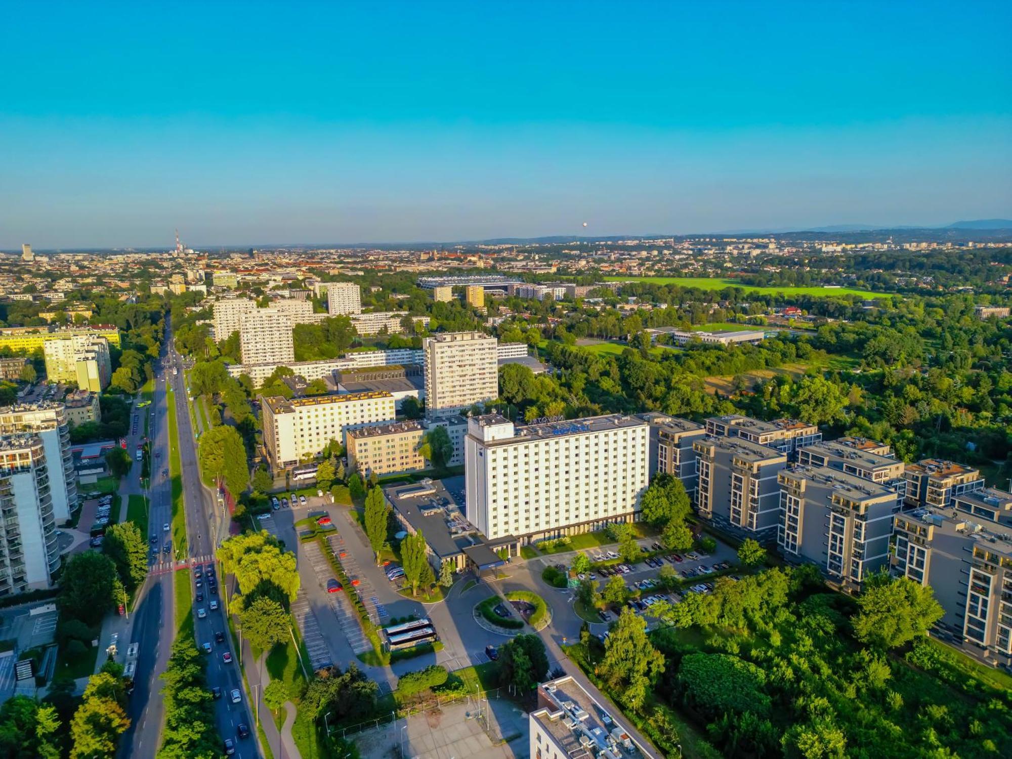 Novotel City West
