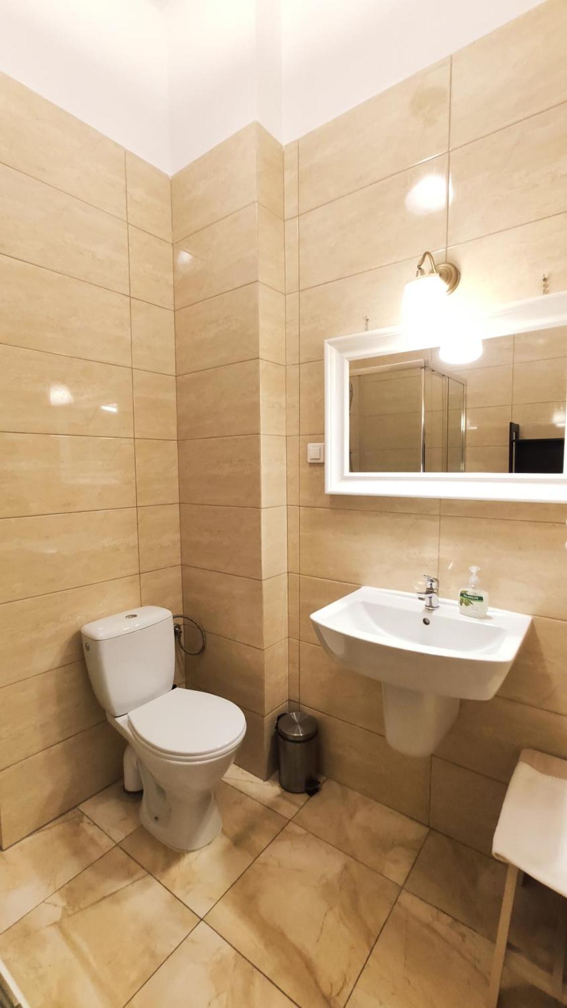 Apartment Florianska 10 C-d By Homeprime Krakow