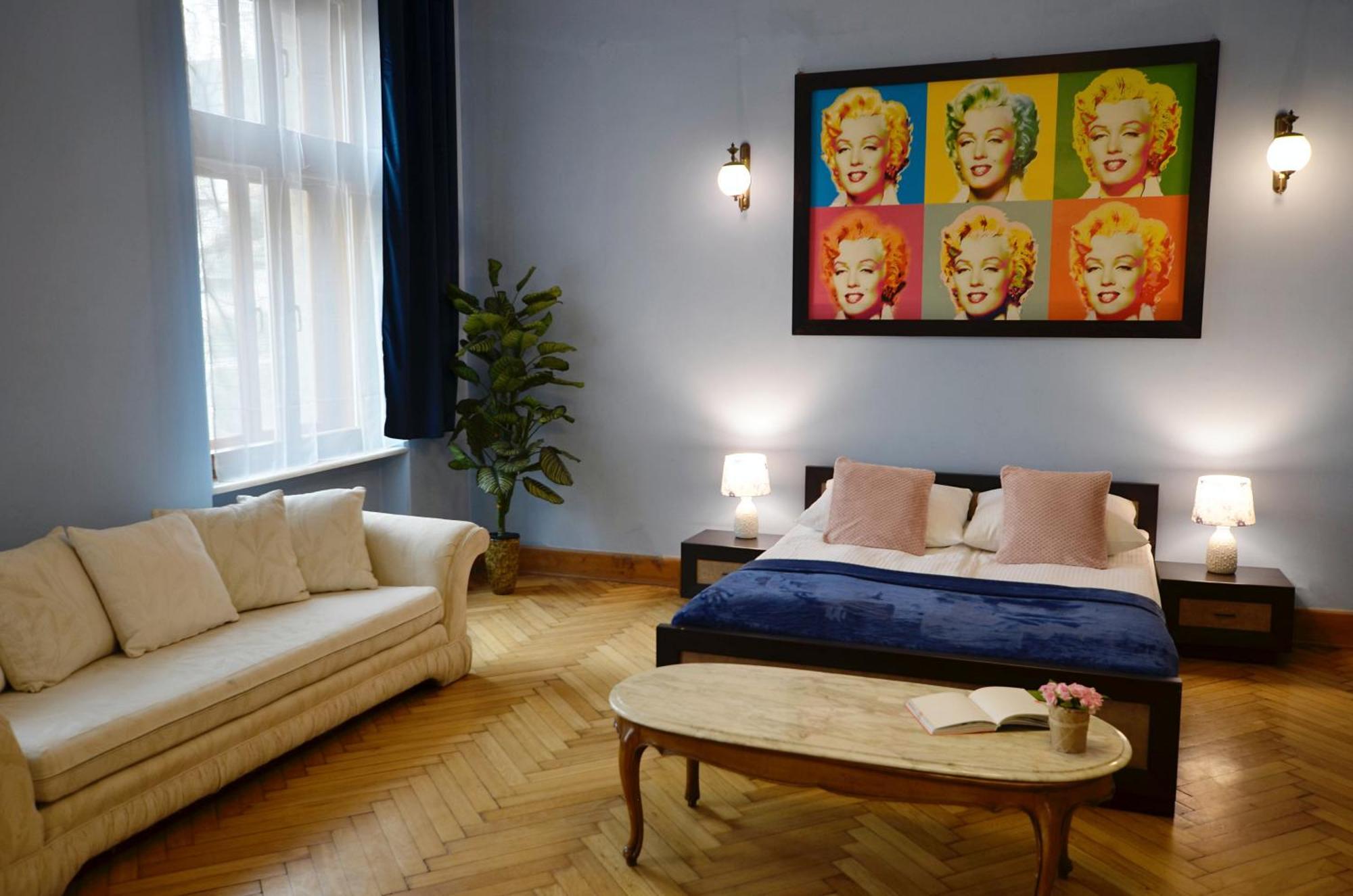 P&j Florianska Appartement *