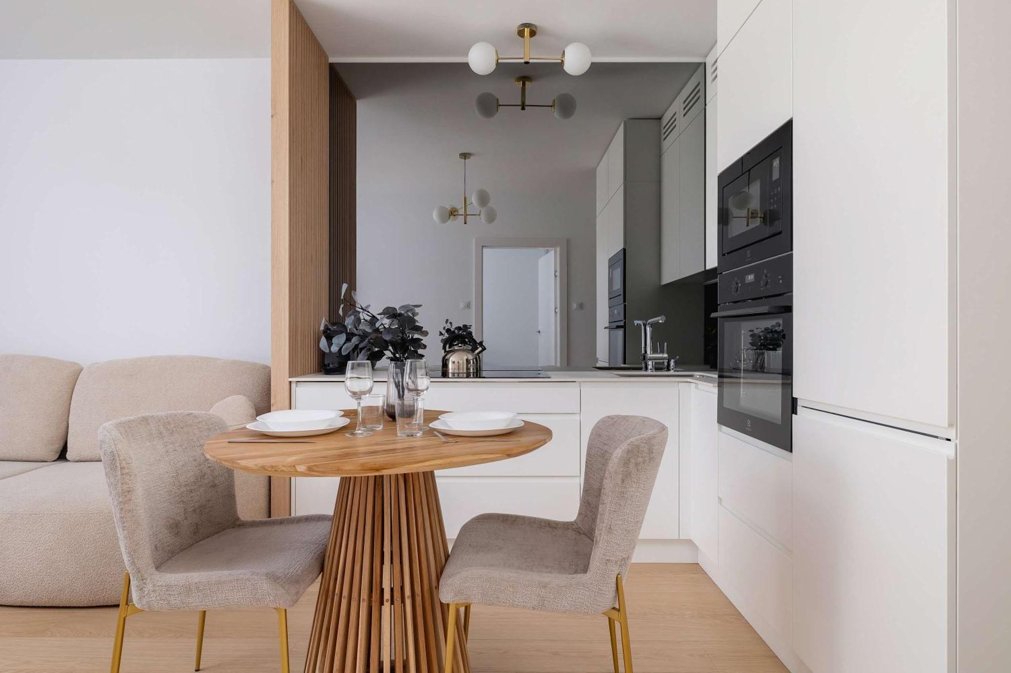 Apartment Atmospheric With Parking By Renters *