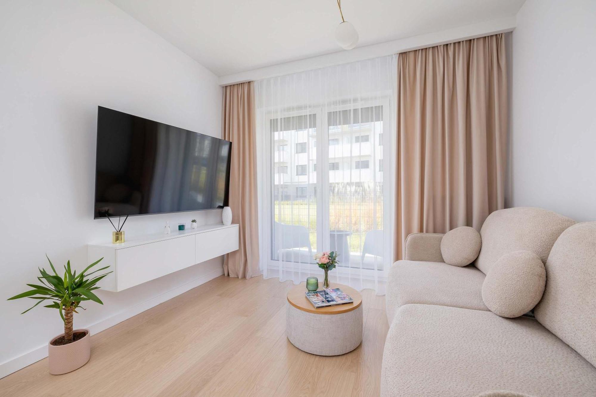 Apartment Atmospheric With Parking By Renters Krakow