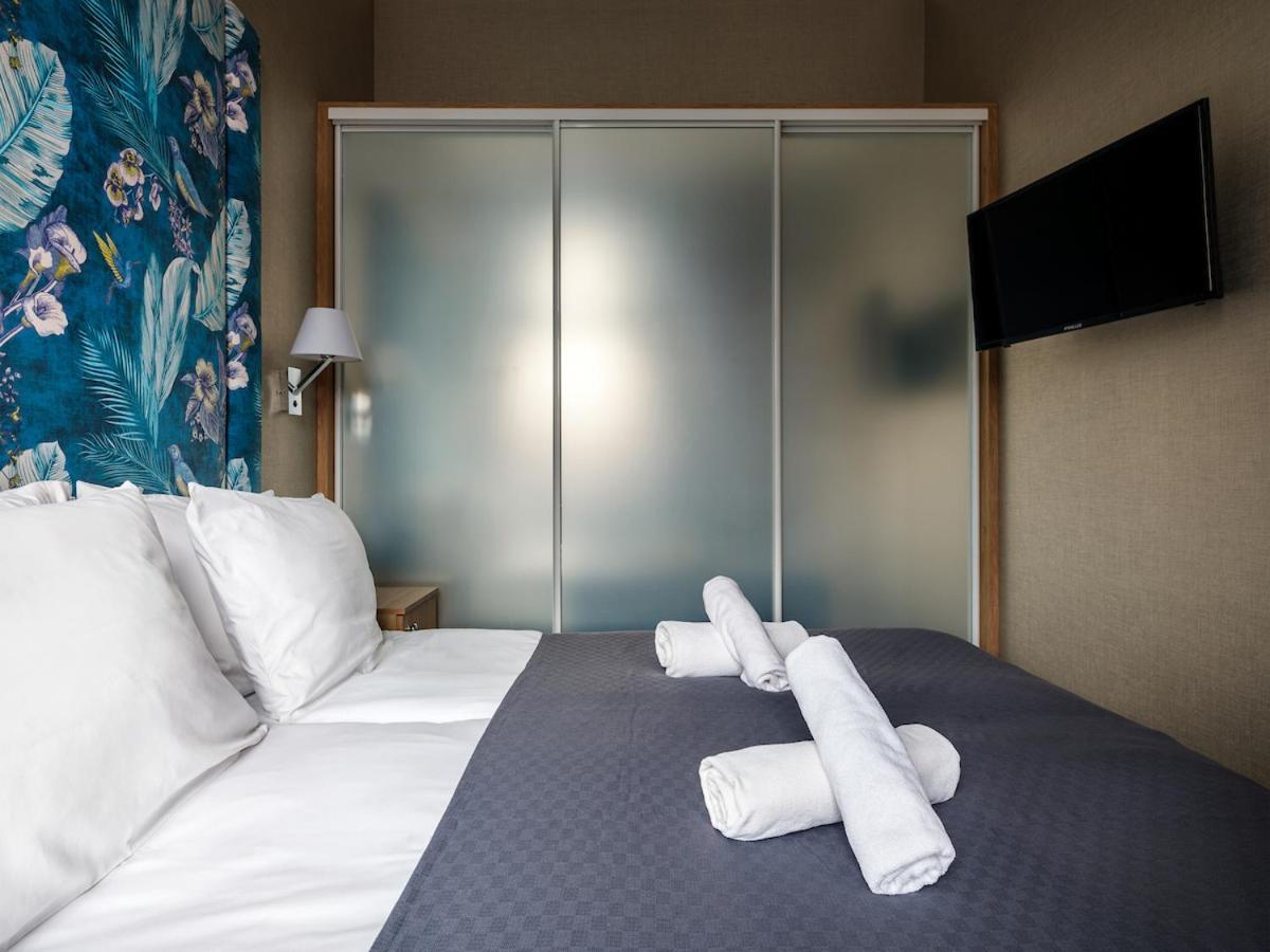 Tyzenhauz Comfort *
