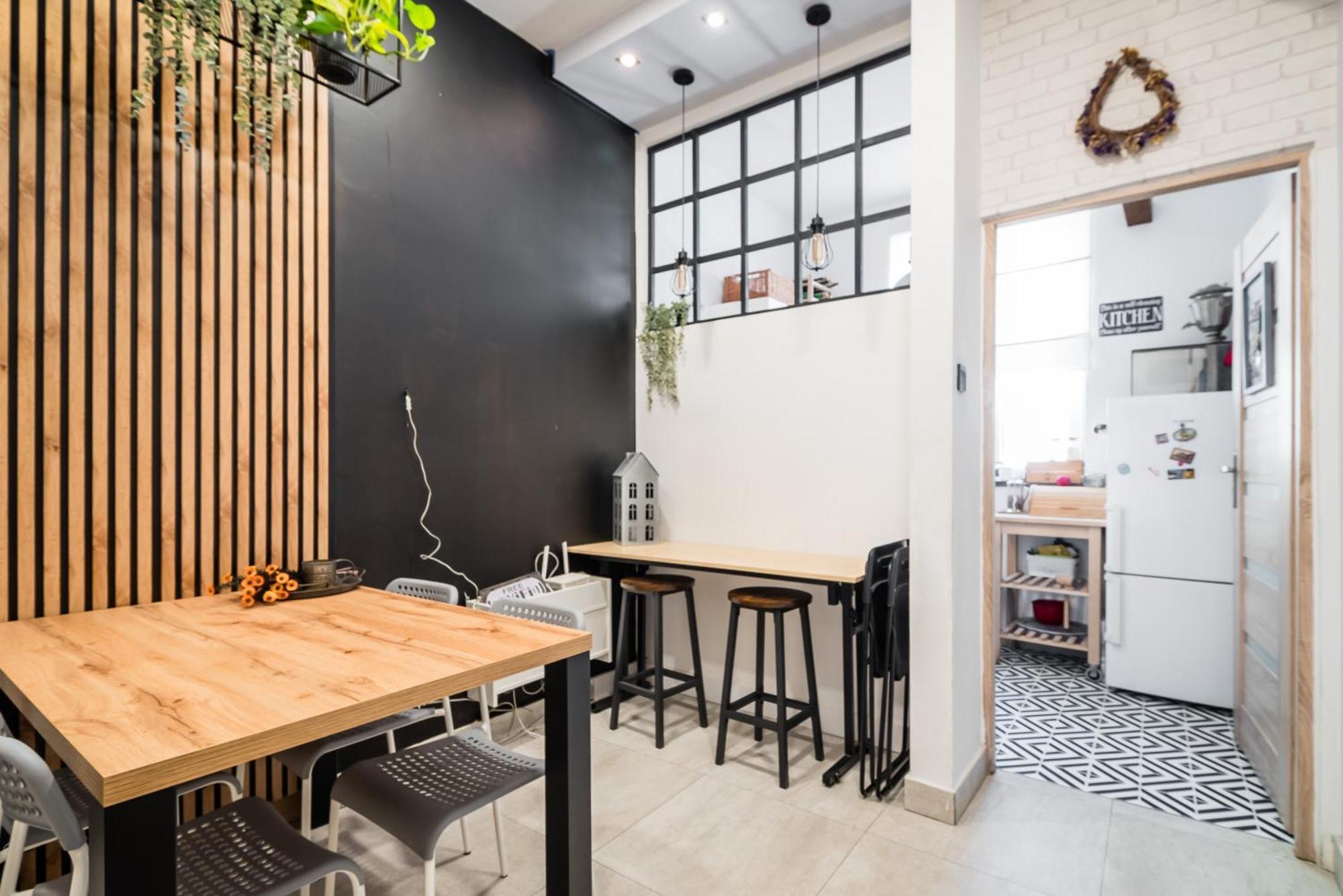 Master Corner Albergue