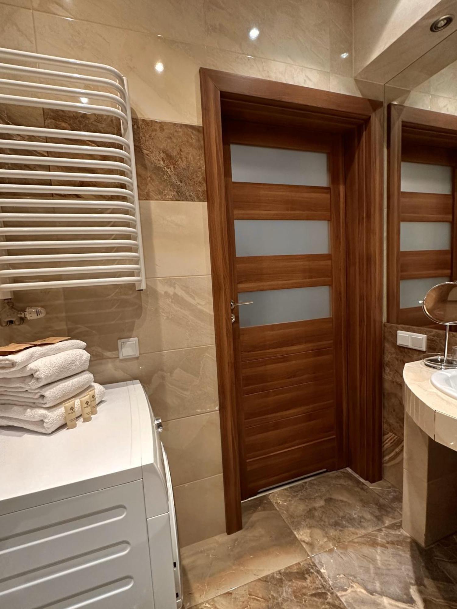 Premium Studio At The River Apartment *