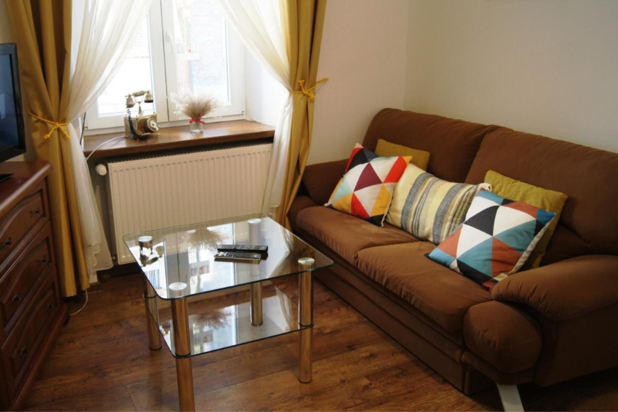 Cozy Old Town Apartment