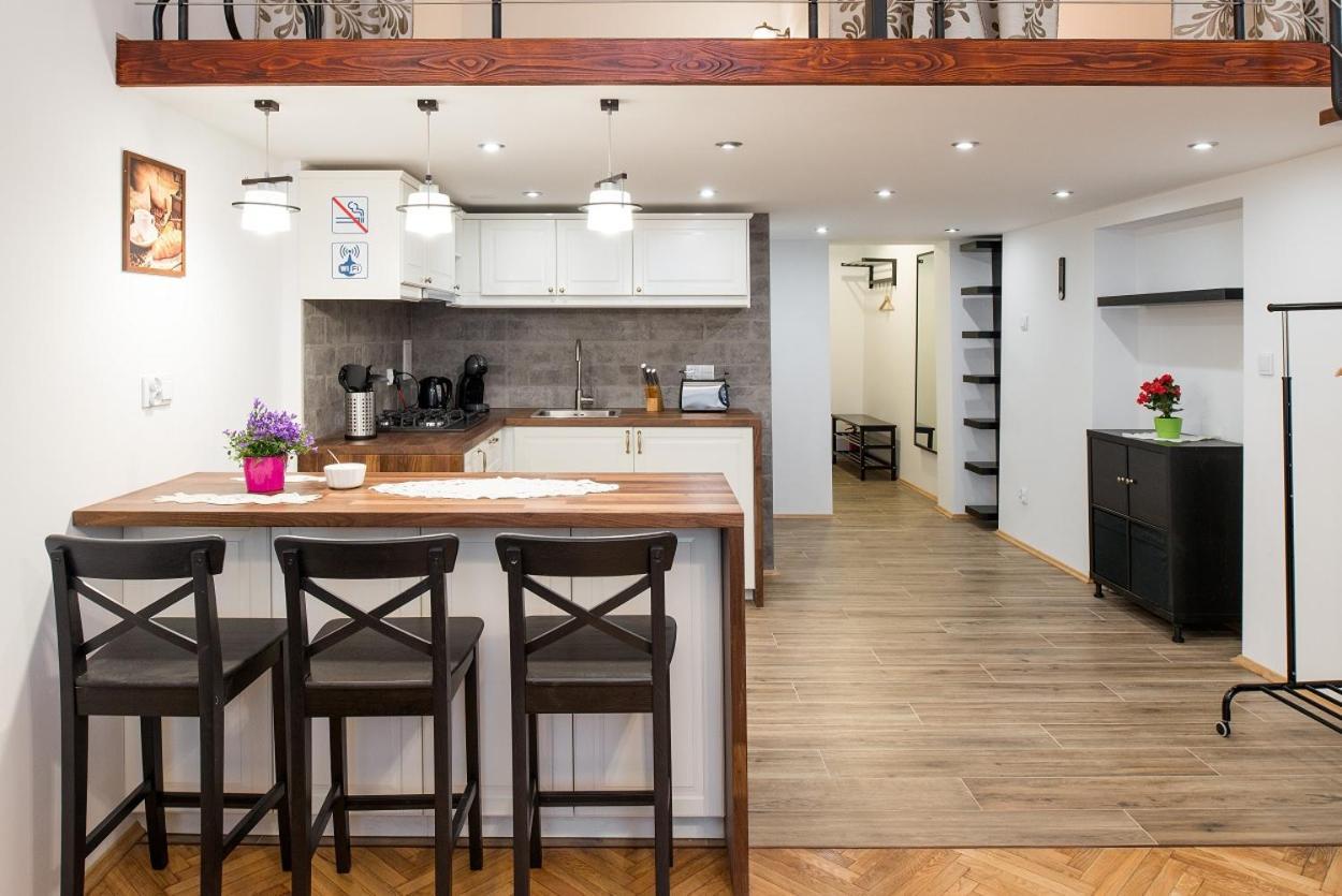 Apartment At Krakow