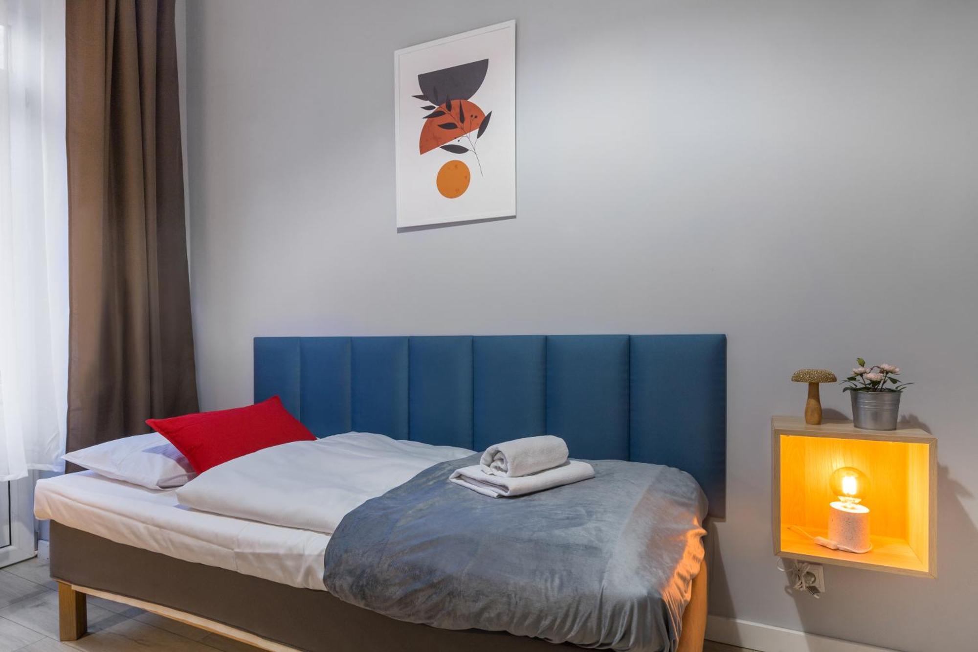 Apartment Staszica 7 *