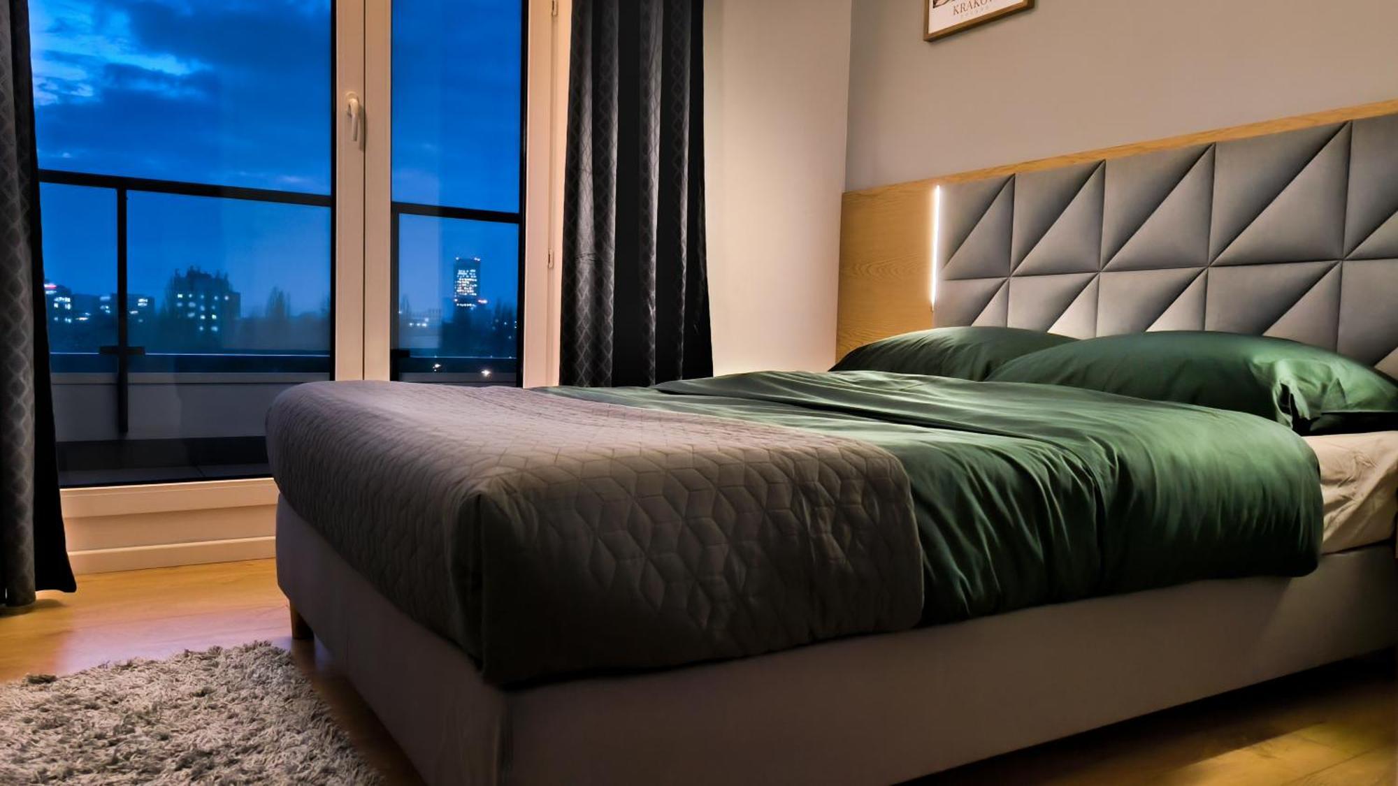 Mogilska Tauron Arena Two Bedroom Apartment Krakow
