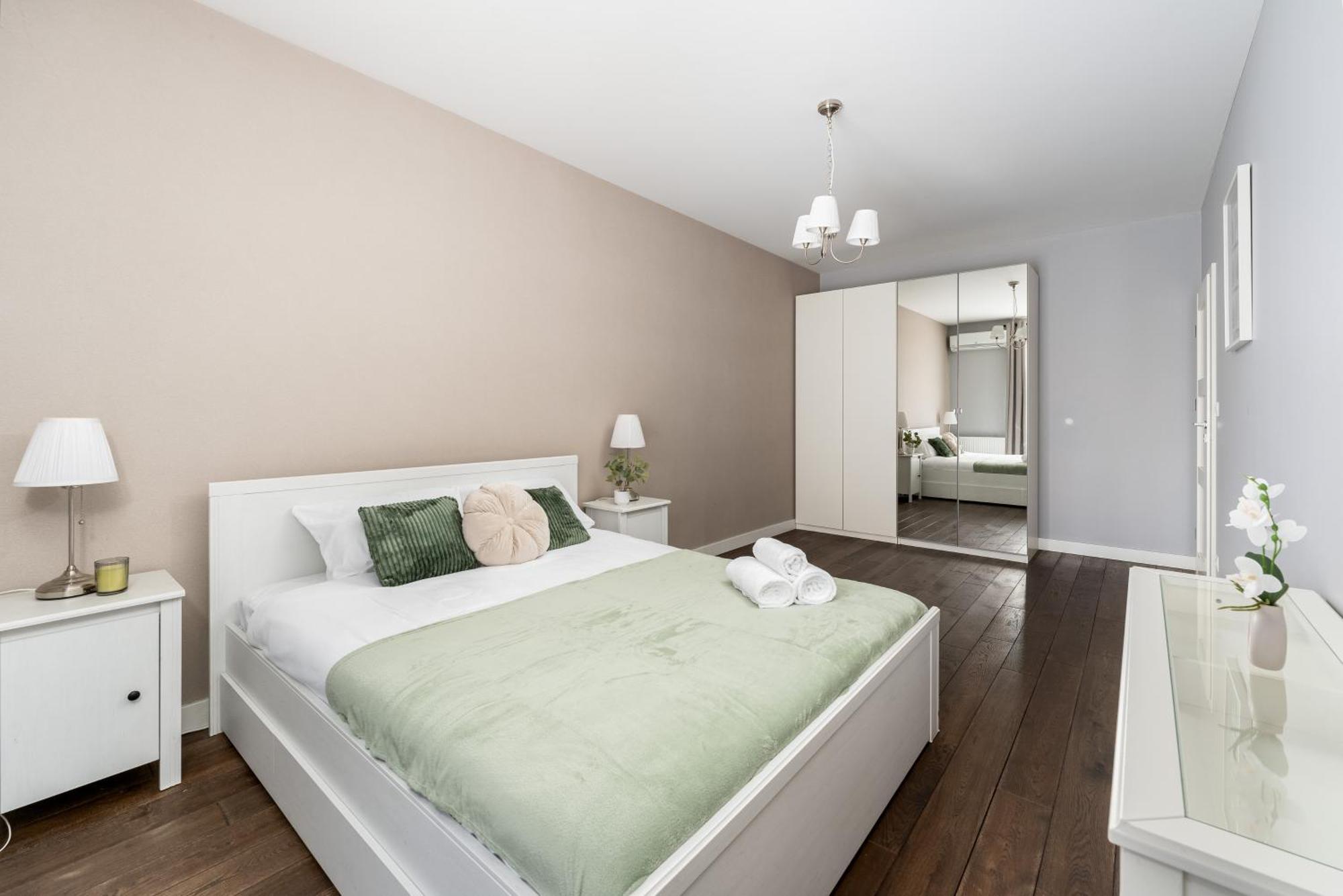 Apartment Lubicz Urban Haven *