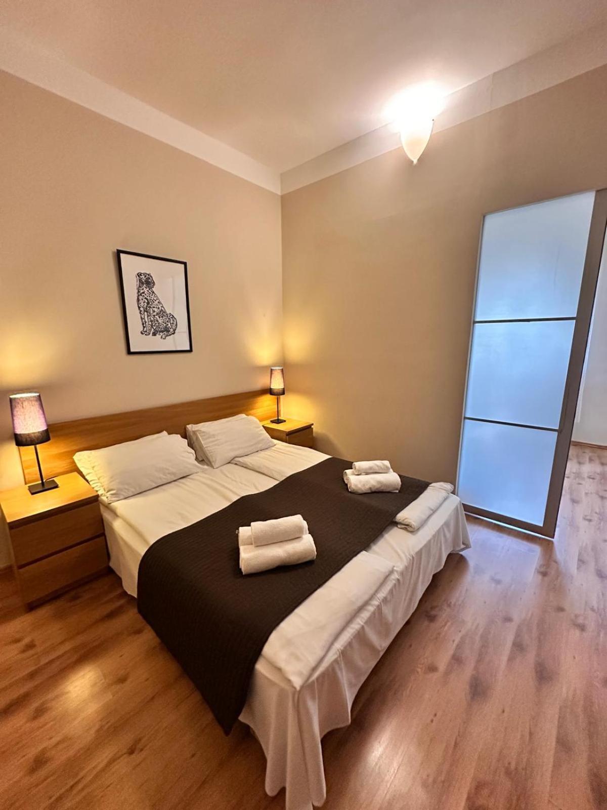 Apartment Mikolajska With Lift *