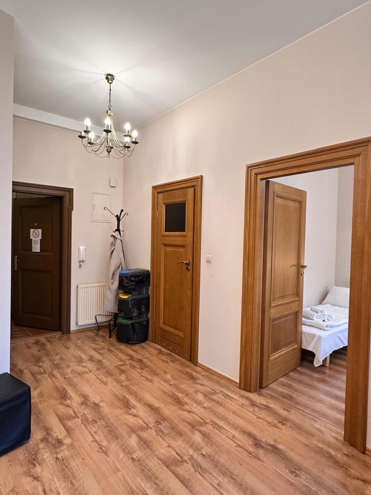 Mikolajska With Lift Apartment Krakow
