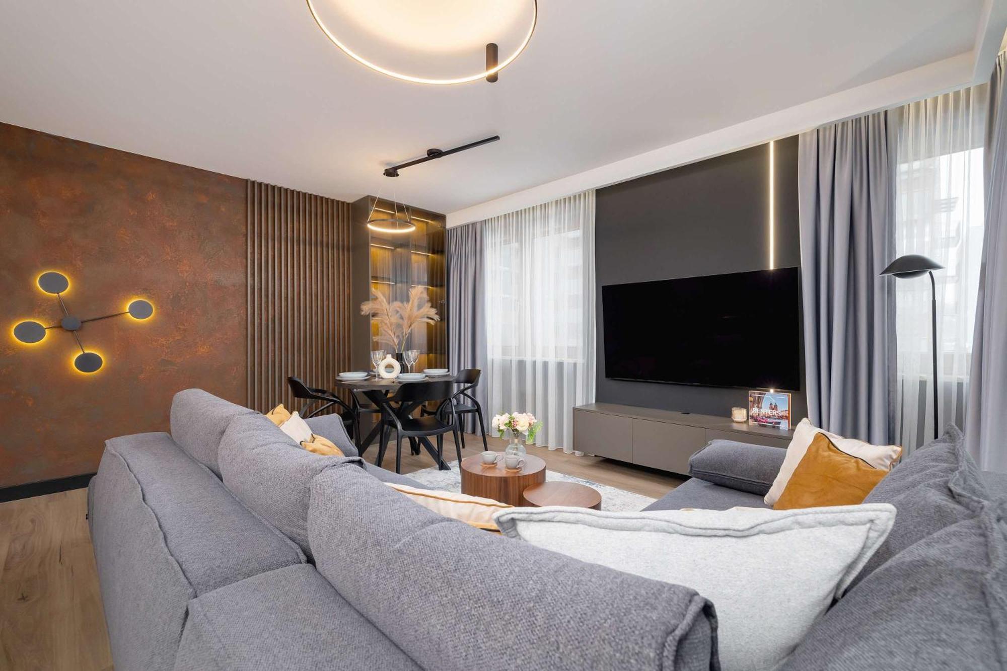 Exclusive With Parking By Renters Prestige Apartment Krakow
