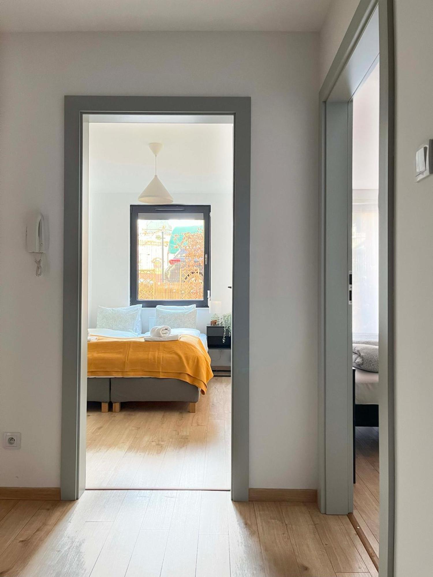 Apartment With Terrace And Two Bedrooms, Cracow Vistula Boulevards