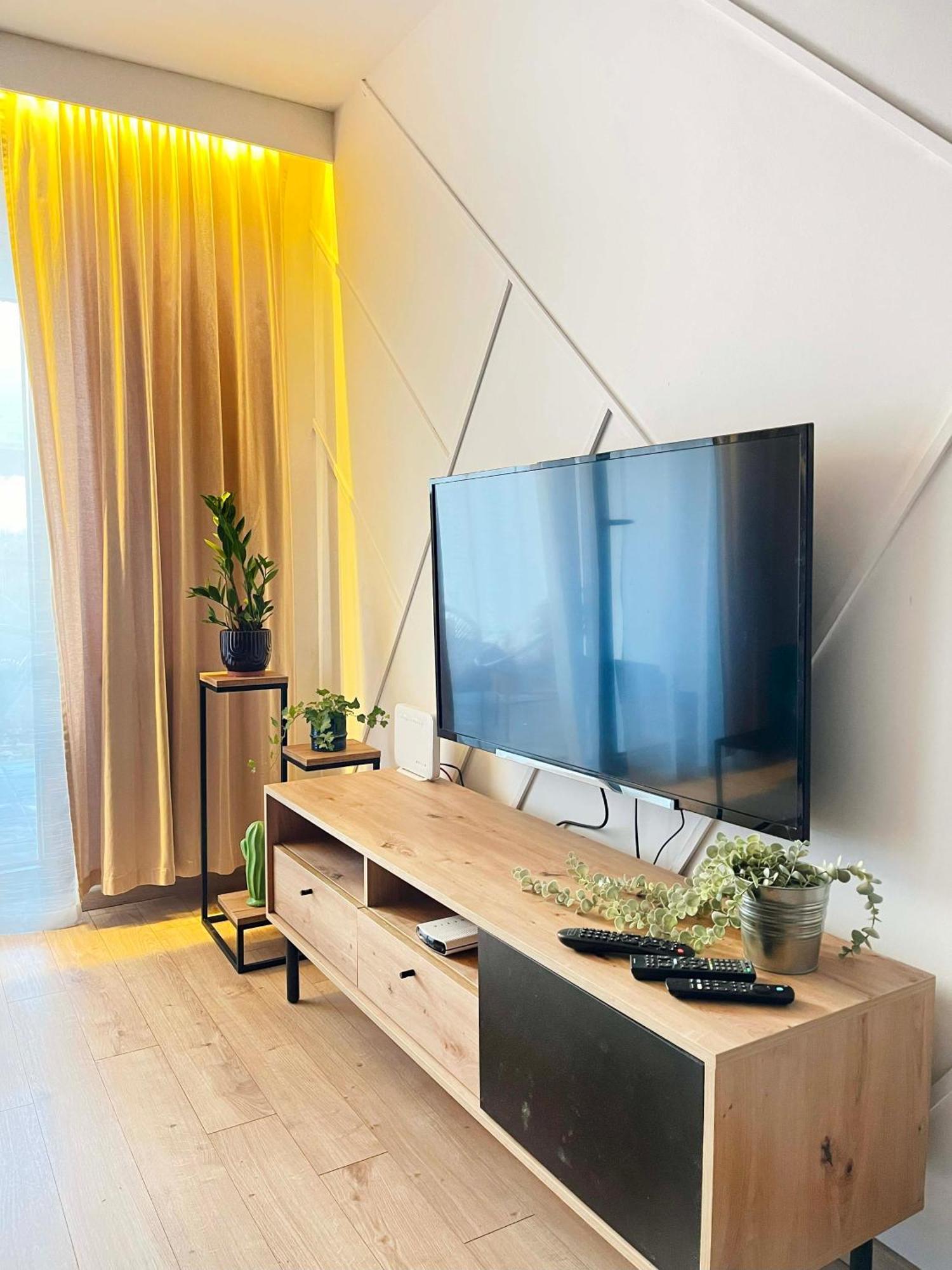With Terrace And Two Bedrooms, Cracow Vistula Boulevards Apartment Krakow
