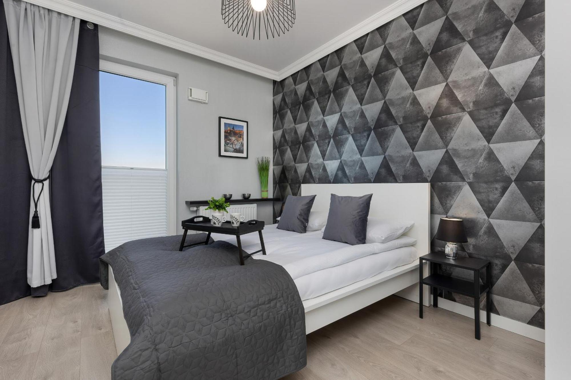 Podgorze Lipska Pet-friendly With Balcony And Parking By Renters Prestige Kraków