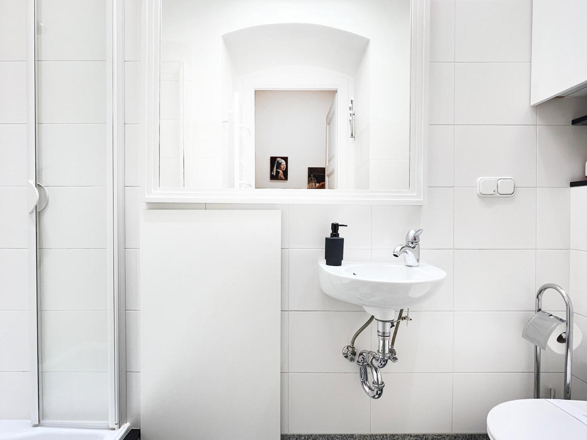 Quiet In Krakow, Main Station Apartment *